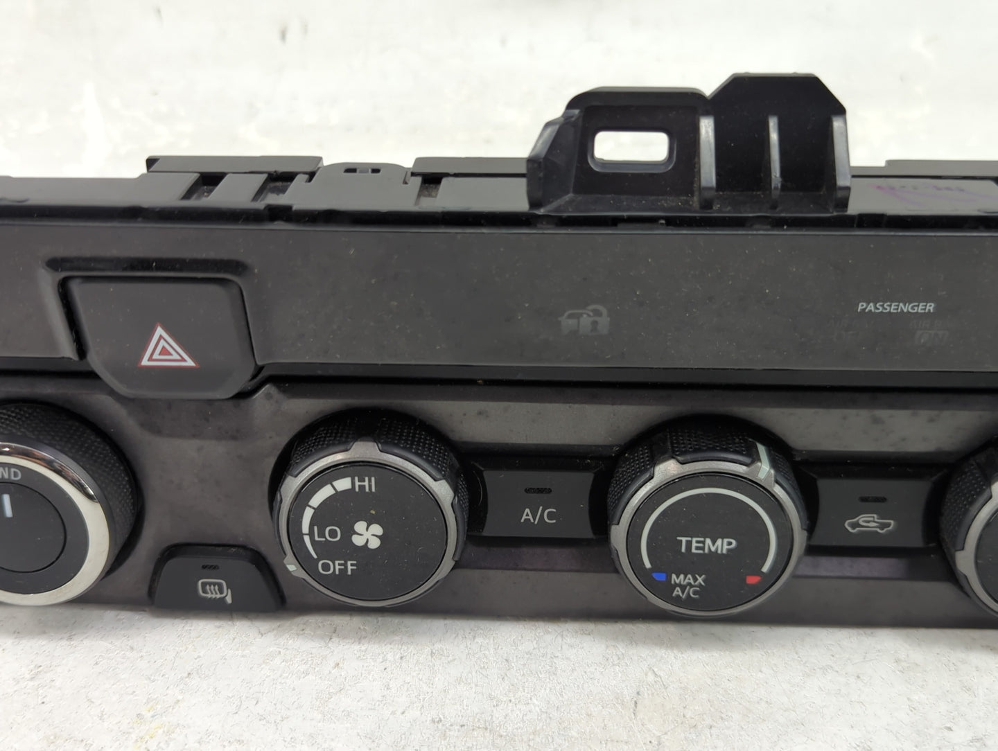 2016-2020 Toyota Tacoma Climate Control Module Temperature AC/Heater Replacement P/N:55900-04100-B0 75H595 Fits OEM Used Aut