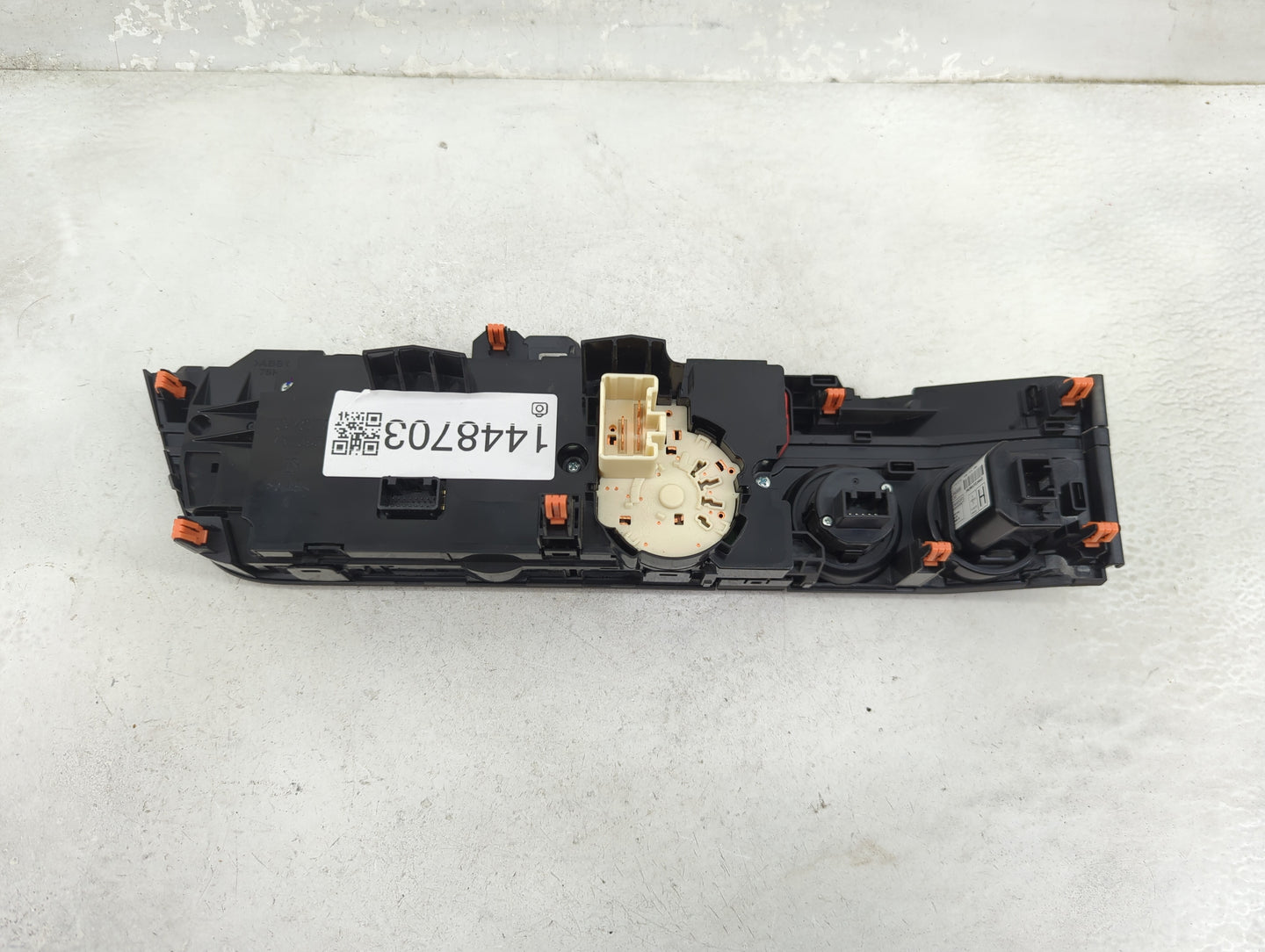 2016-2020 Toyota Tacoma Climate Control Module Temperature AC/Heater Replacement P/N:55900-04100-B0 75H595 Fits OEM Used Aut