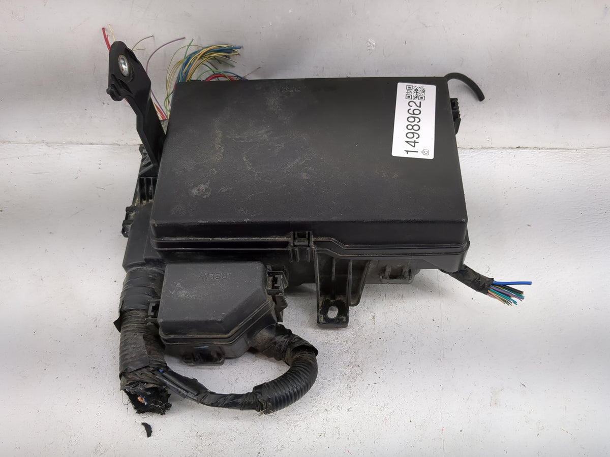 2016-2022 Toyota Tacoma Fusebox Fuse Box Panel Relay Module Fits Fits 2016 2017 2018 2019 2020 2021 2022 OEM Used Auto Parts