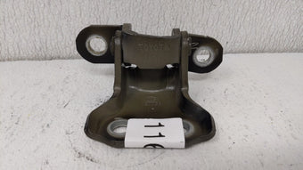 compare product 2017 Toyota Tundra DOOR HINGE