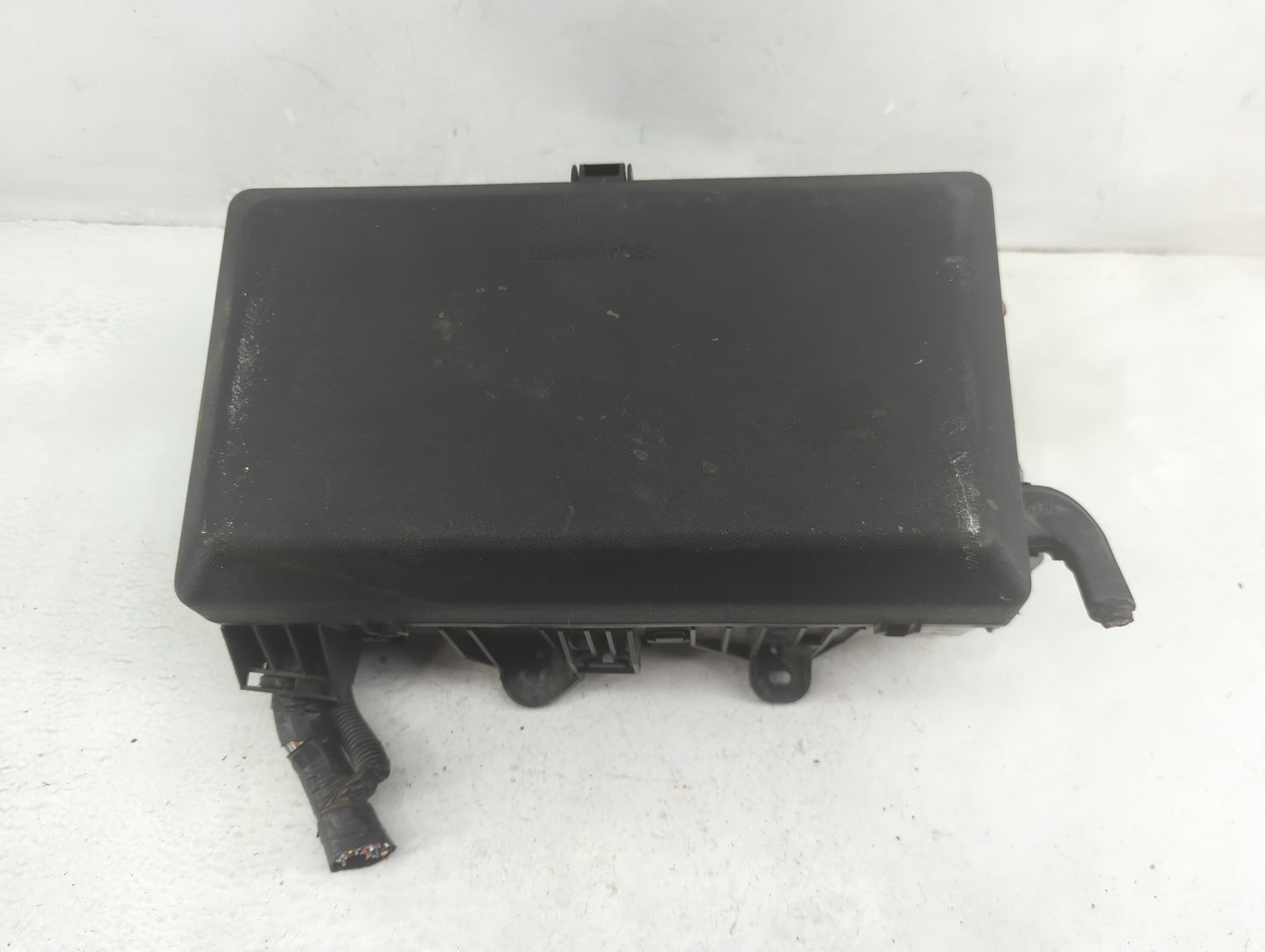 2014-2020 Toyota Tundra Fusebox Fuse Box Panel Relay Module Fits Fits 2014 2015 2016 2017 2018 2019 2020 OEM Used Auto Parts