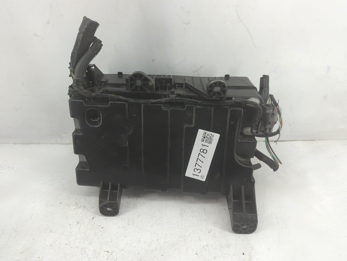 2014-2020 Toyota Tundra Fusebox Fuse Box Panel Relay Module Fits Fits 2014 2015 2016 2017 2018 2019 2020 OEM Used Auto Parts