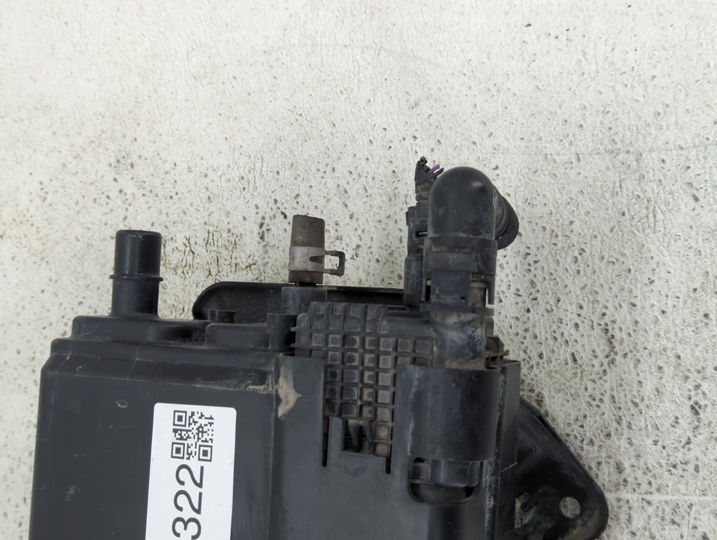 2017 Toyota Tundra Fuel Vapor Charcoal Canister - Oemusedautoparts1.com