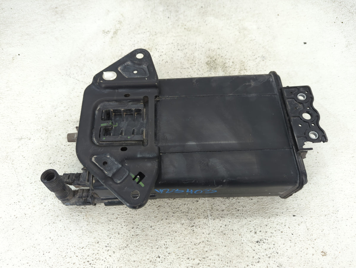 2017 Toyota Tundra Fuel Vapor Charcoal Canister - Oemusedautoparts1.com