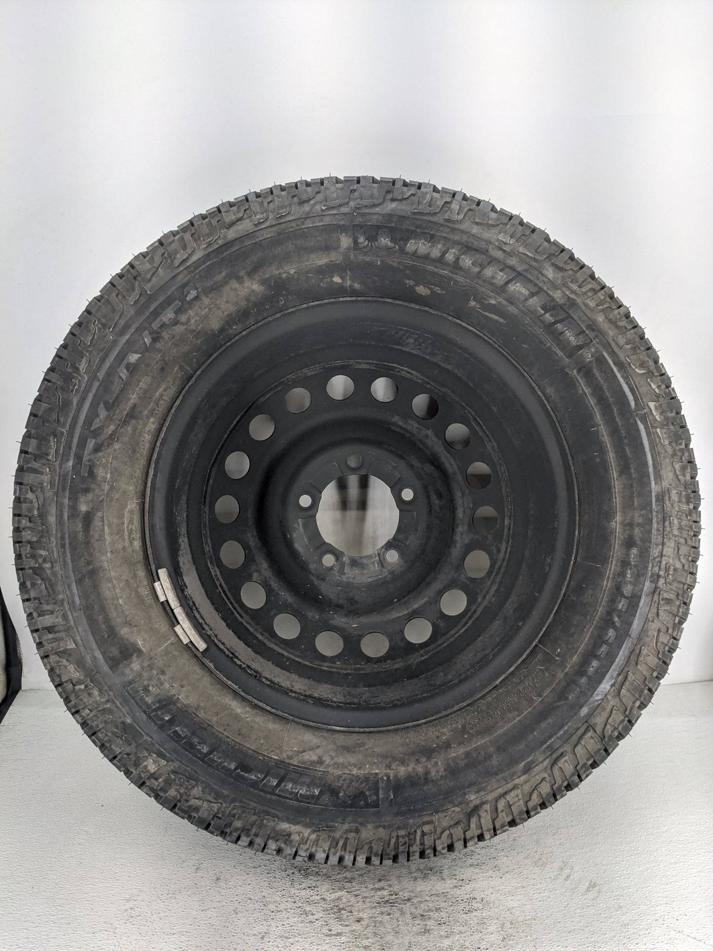 2017 Toyota Tundra Spare Donut Tire Wheel Rim Oem - Oemusedautoparts1.com