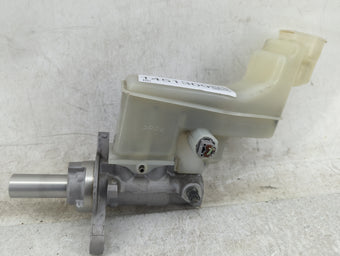 compare product 2017 Toyota Venza Brake Master Cylinder