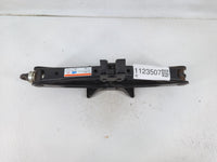2017 Toyota Yaris Spare Scissor Car Jack - Oemusedautoparts1.com