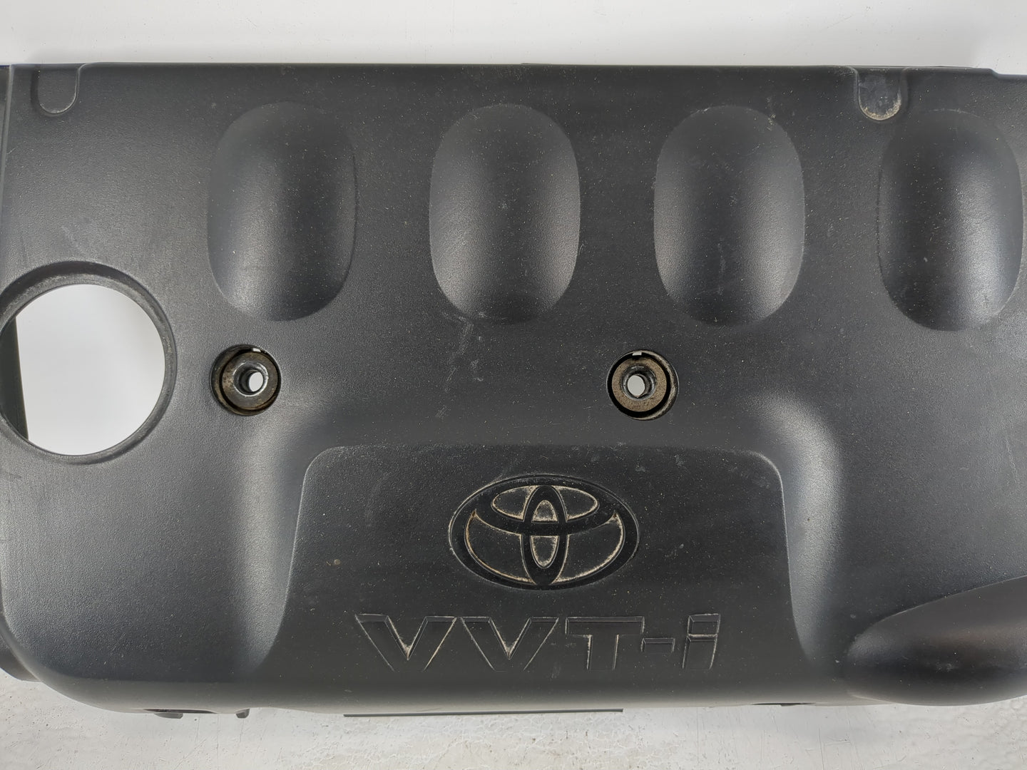 2017 Toyota Yaris Engine Cover - Oemusedautoparts1.com