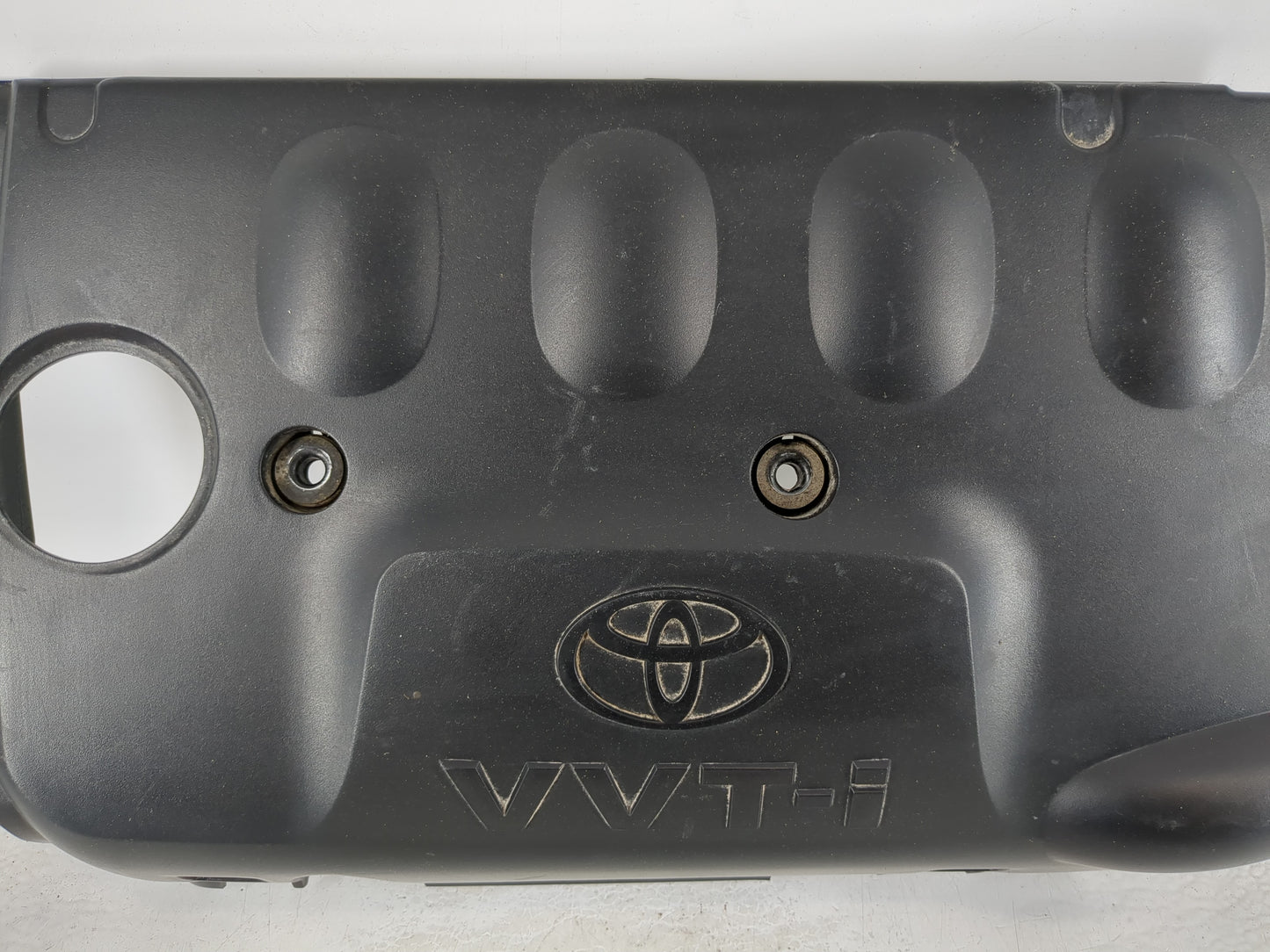 2017 Toyota Yaris Engine Cover - Oemusedautoparts1.com