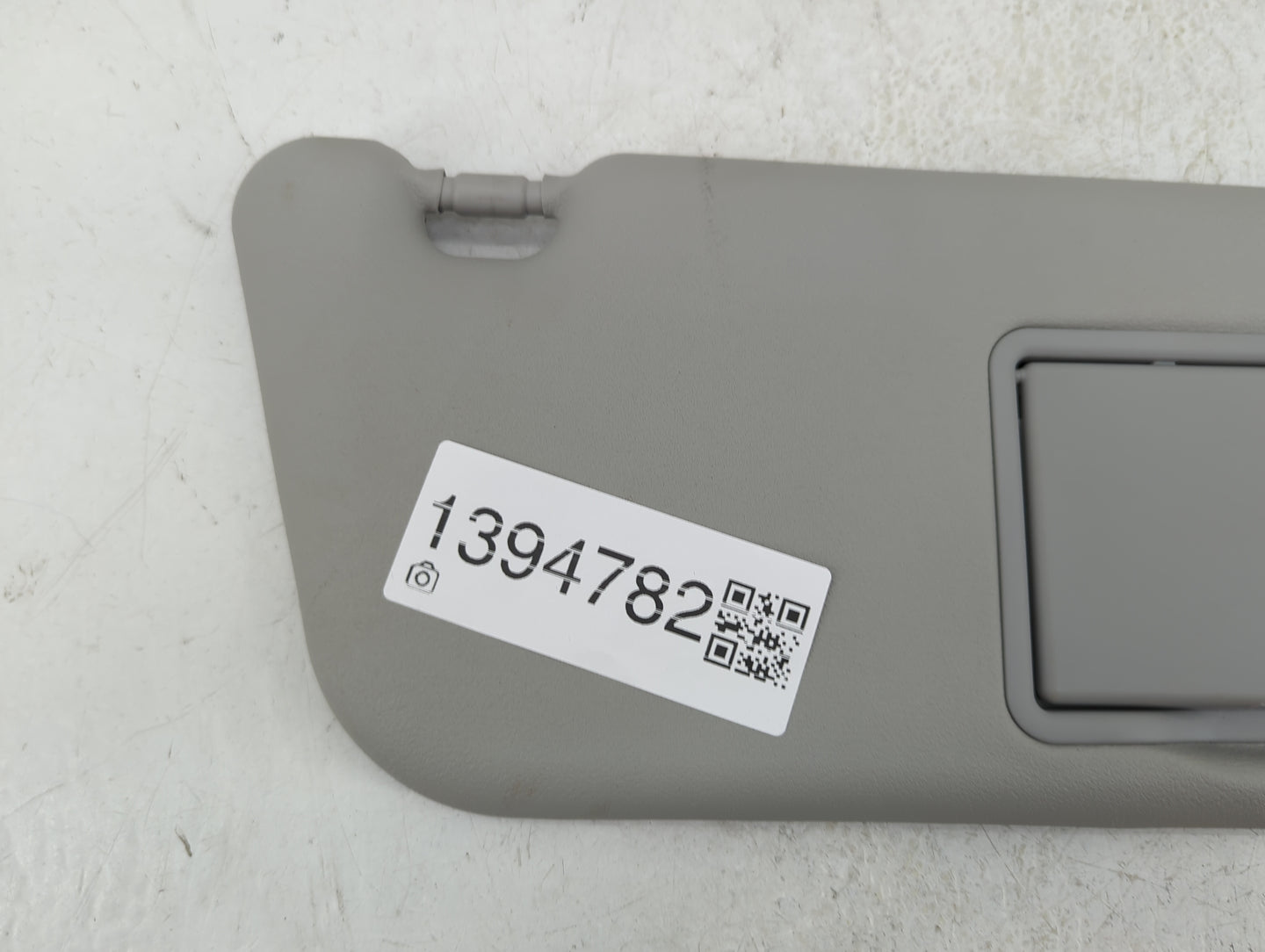 2017-2019 Toyota Yaris Sun Visor Shade Replacement Passenger Right Mirror Fits Fits 2017 2018 2019 OEM Used Auto Parts - Oem