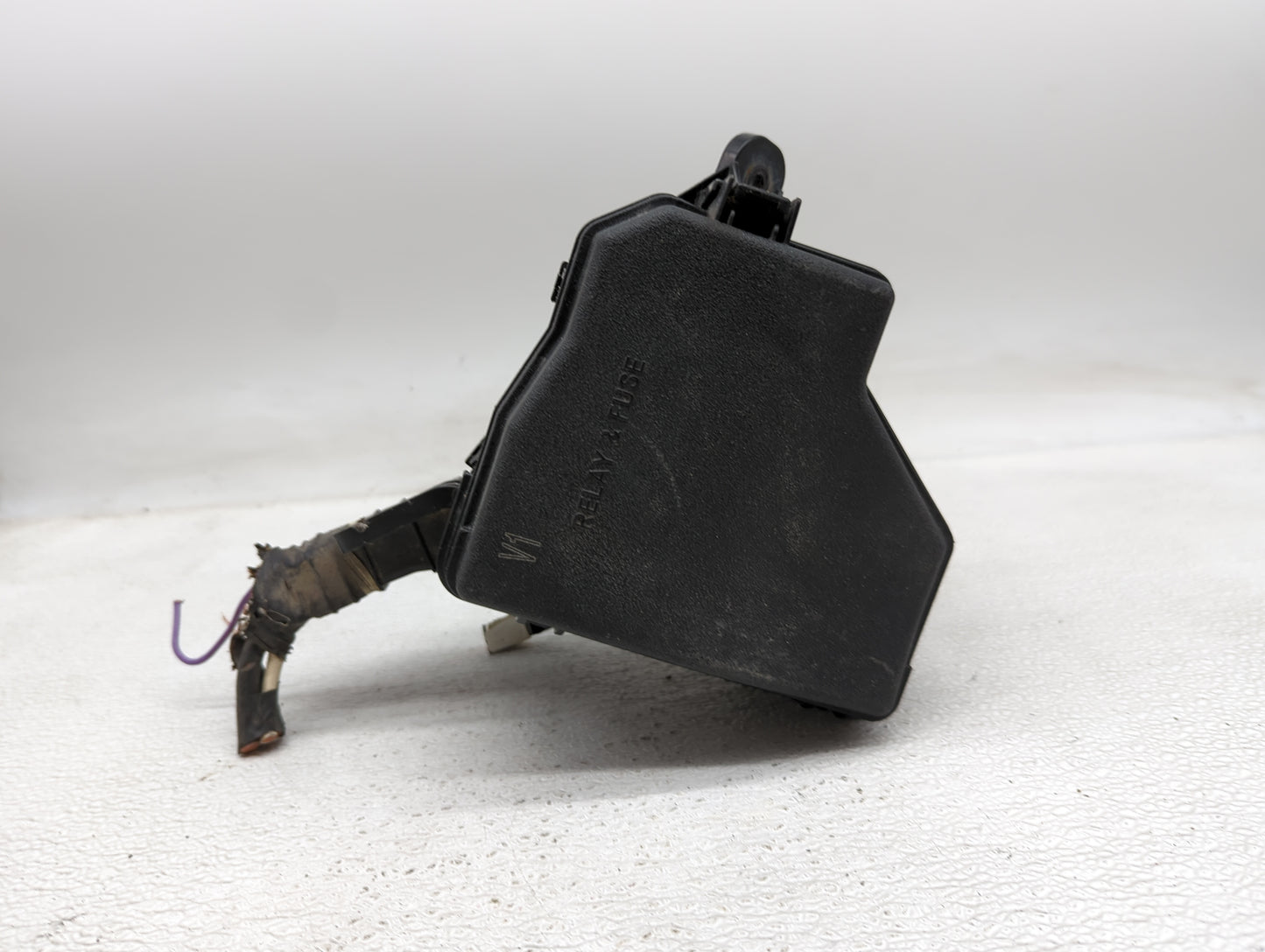 2012-2019 Toyota Yaris Fusebox Fuse Box Panel Relay Module P/N:82662-0D300 Fits Fits 2012 2013 2014 2015 2016 2017 2018 2019