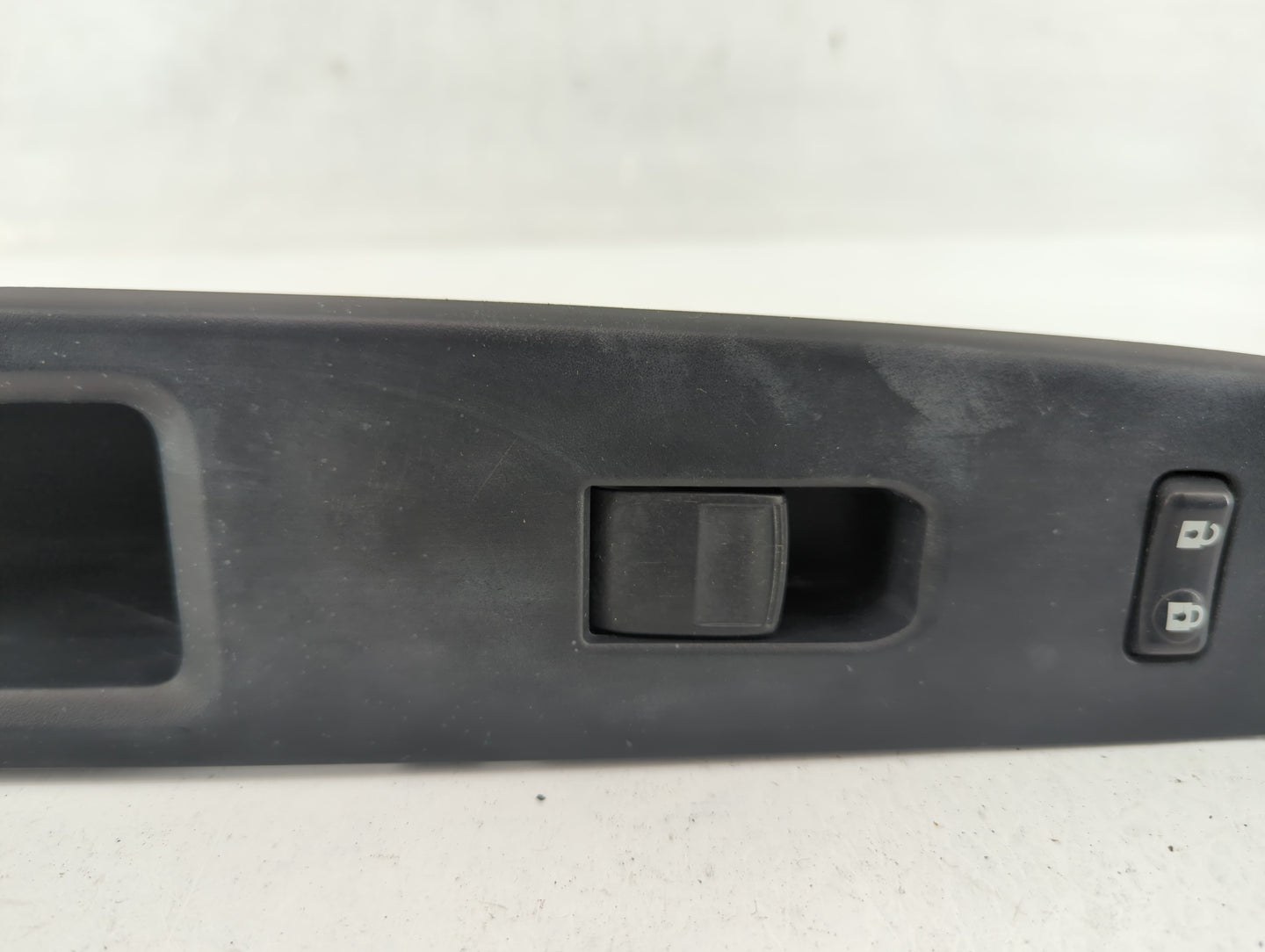 2017 Toyota Yaris Passenger Right Rear Power Window Switch 74231-0d680 - Oemusedautoparts1.com