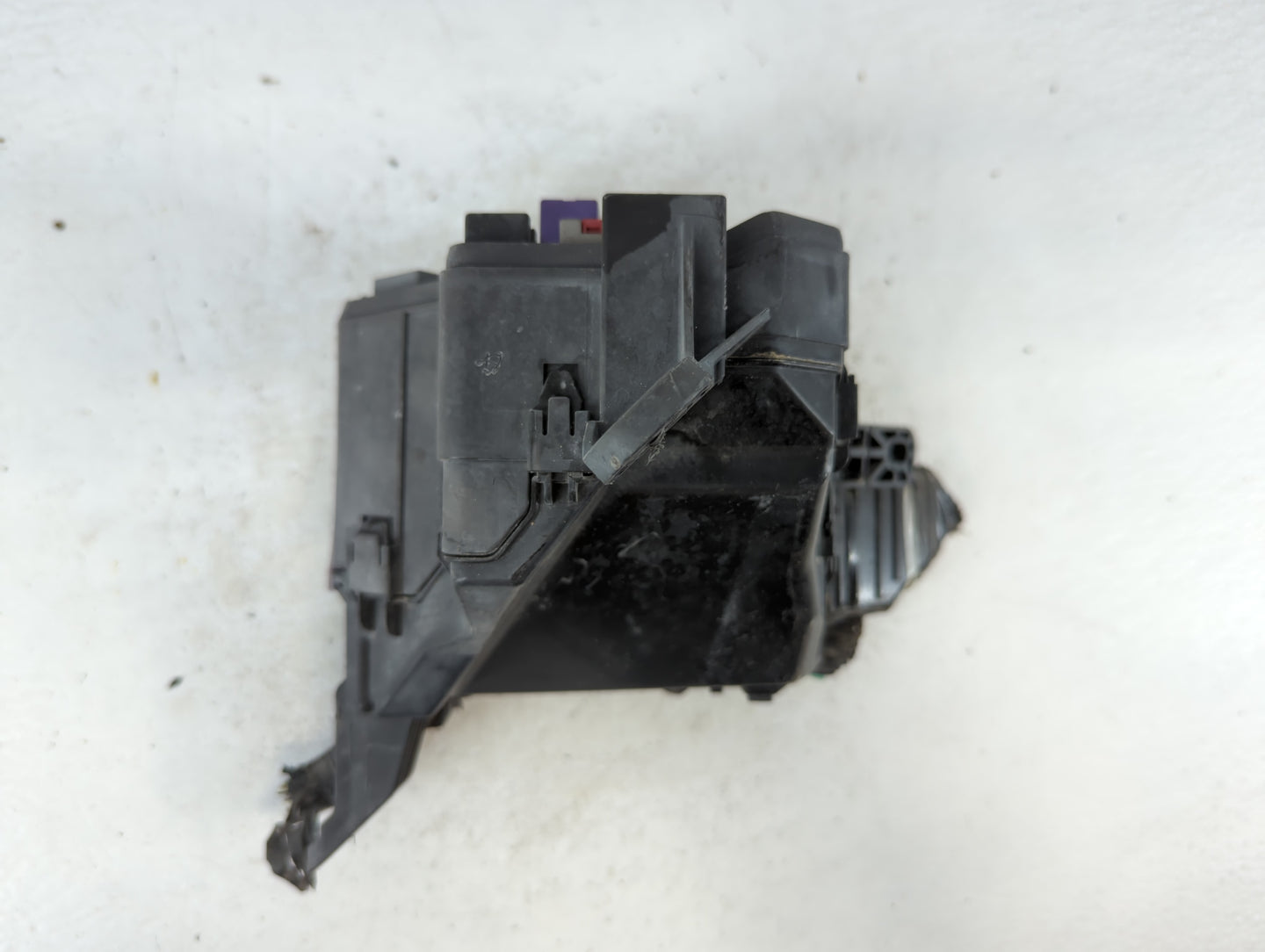 2012-2019 Toyota Yaris Fusebox Fuse Box Panel Relay Module P/N:821150DK62A Fits Fits 2012 2013 2014 2015 2016 2017 2018 2019
