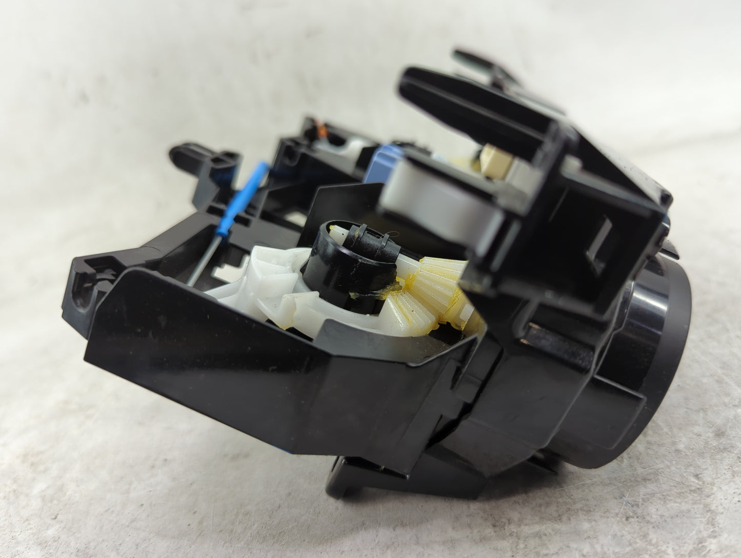2017-2018 Toyota Yaris Ia Climate Control Module Temperature AC/Heater Replacement P/N:DB1S 61190 Fits OEM Used Auto Parts -