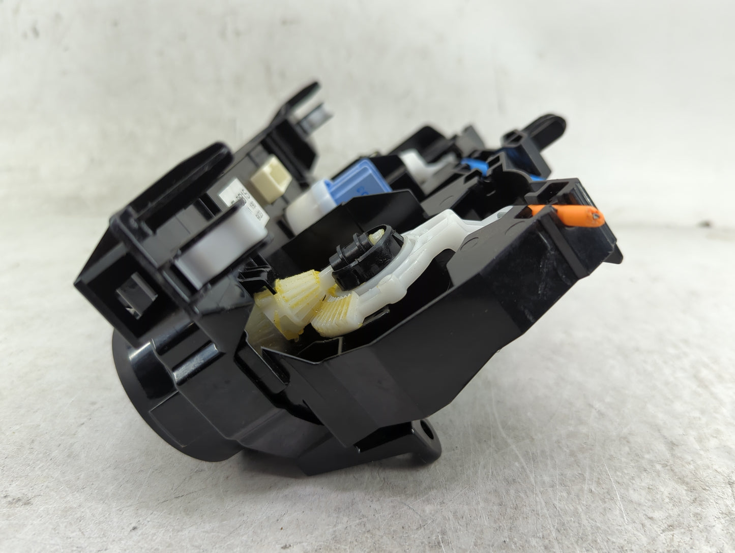 2017-2018 Toyota Yaris Ia Climate Control Module Temperature AC/Heater Replacement P/N:DB1S 61190 Fits OEM Used Auto Parts -