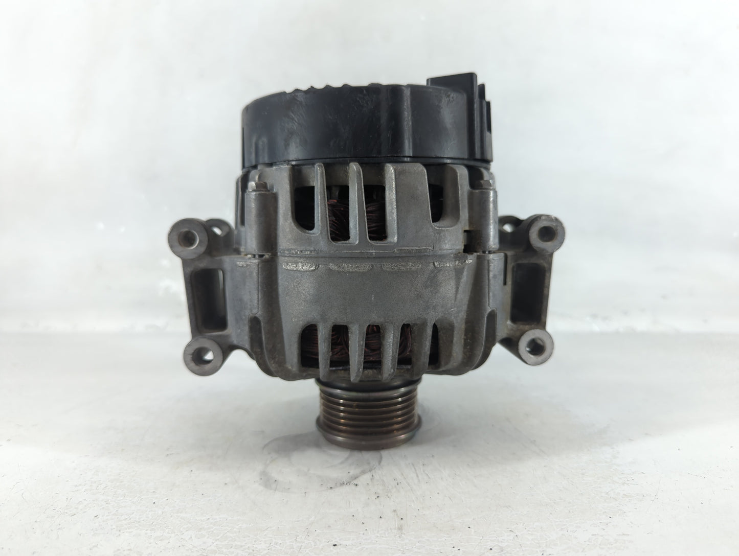 2013-2017 Volkswagen Beetle Alternator Replacement Generator Charging Assembly Engine OEM P/N:06K 903 023 B Fits OEM Used Au