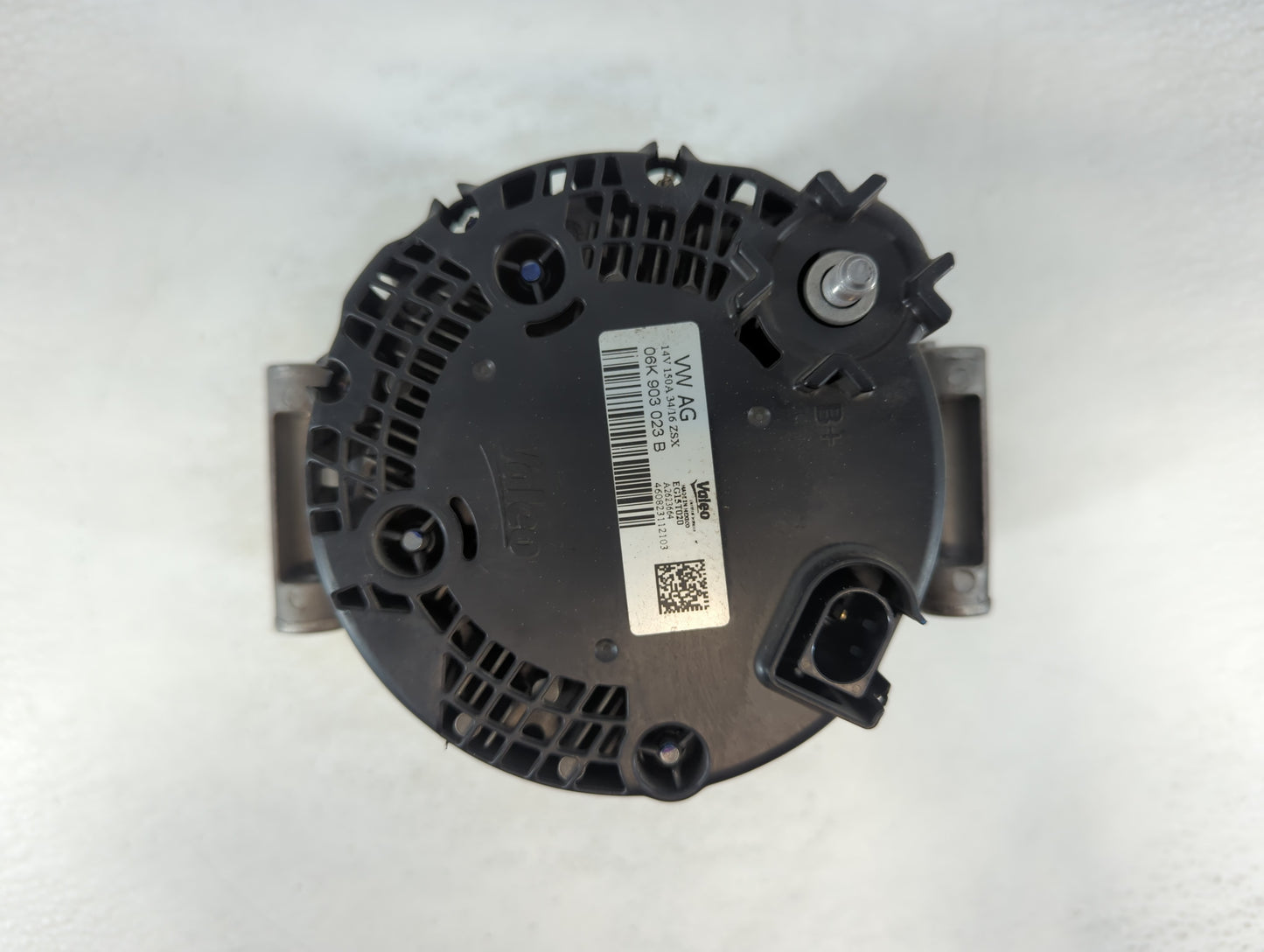 2013-2017 Volkswagen Beetle Alternator Replacement Generator Charging Assembly Engine OEM P/N:06K 903 023 B Fits OEM Used Au