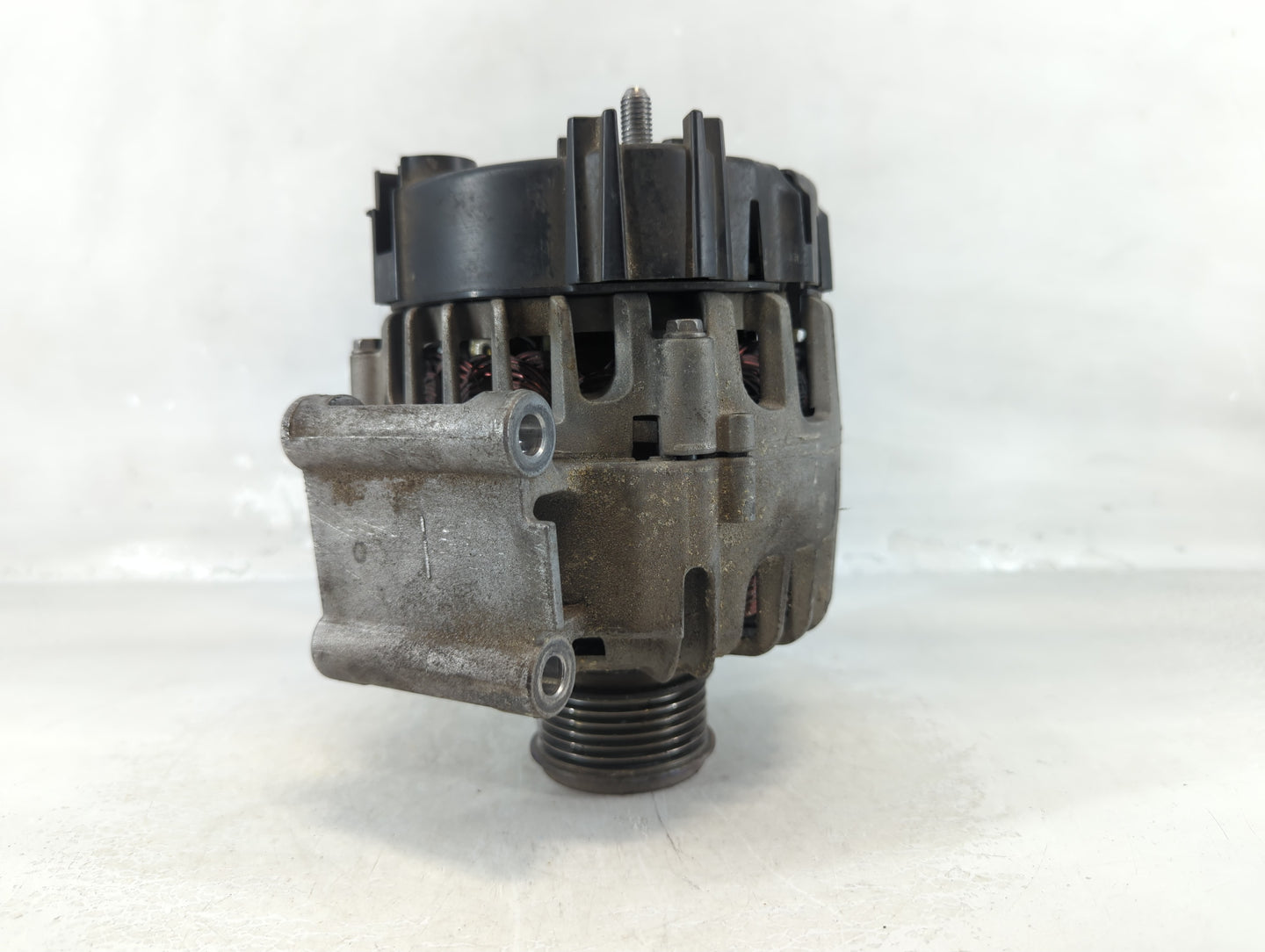 2013-2017 Volkswagen Beetle Alternator Replacement Generator Charging Assembly Engine OEM P/N:06K 903 023 B Fits OEM Used Au