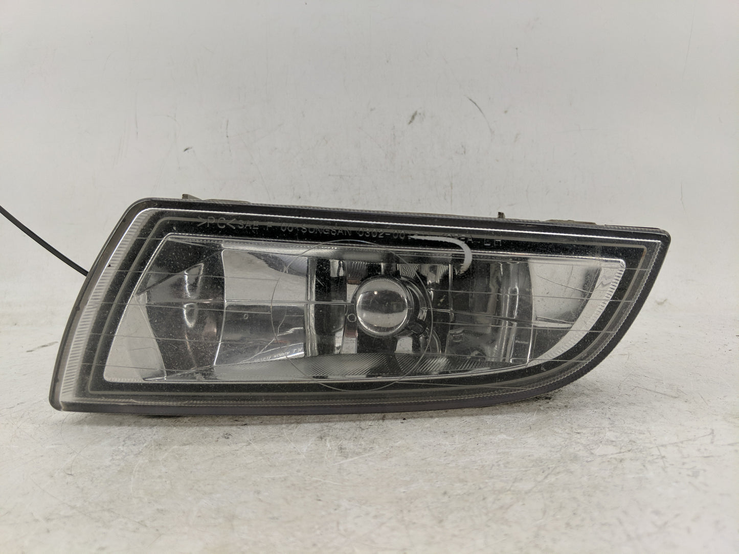 2013-2019 Volkswagen Beetle Driver Left Oem Fog Light Lamp - Oemusedautoparts1.com