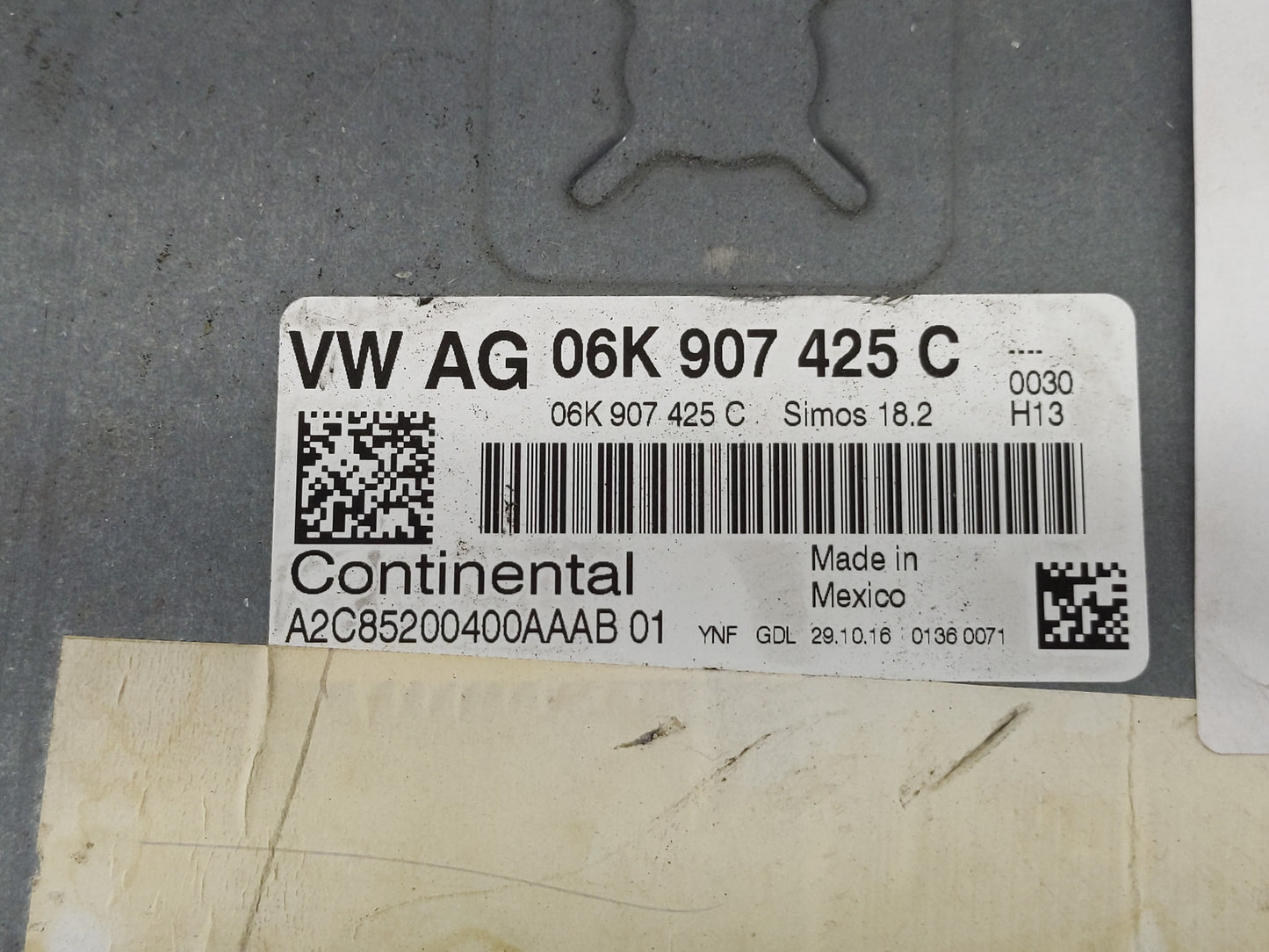 2017 Volkswagen Beetle PCM Engine Control Computer ECU ECM PCU OEM P/N:06K 907 425 C Fits OEM Used Auto Parts - Oemusedautop