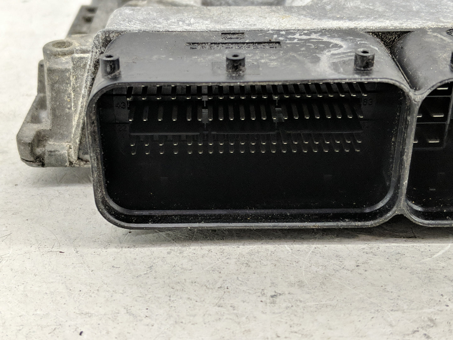 2017 Volkswagen Beetle PCM Engine Control Computer ECU ECM PCU OEM P/N:06K 907 425 C Fits OEM Used Auto Parts - Oemusedautop
