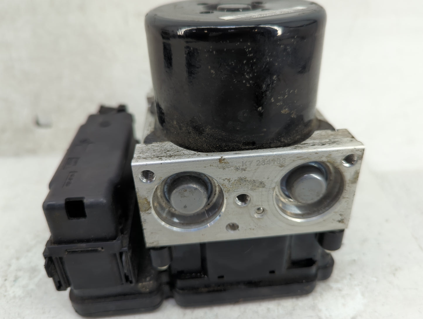 2017 Volkswagen Beetle ABS Pump Control Module Replacement P/N:1K0614517EK 10.0212-1104.4 Fits Fits 2015 2016 2018 2019 OEM 