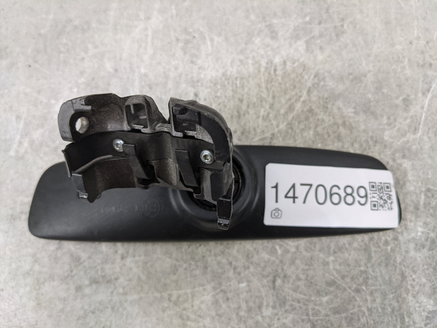 2012-2019 Volkswagen Beetle Interior Rear View Mirror Replacement OEM P/N:028191 Fits Fits 2012 2013 2014 2015 2016 2017 201