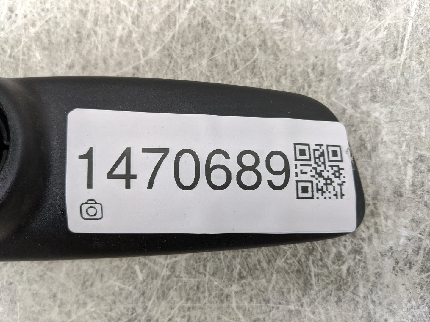 2012-2019 Volkswagen Beetle Interior Rear View Mirror Replacement OEM P/N:028191 Fits Fits 2012 2013 2014 2015 2016 2017 201