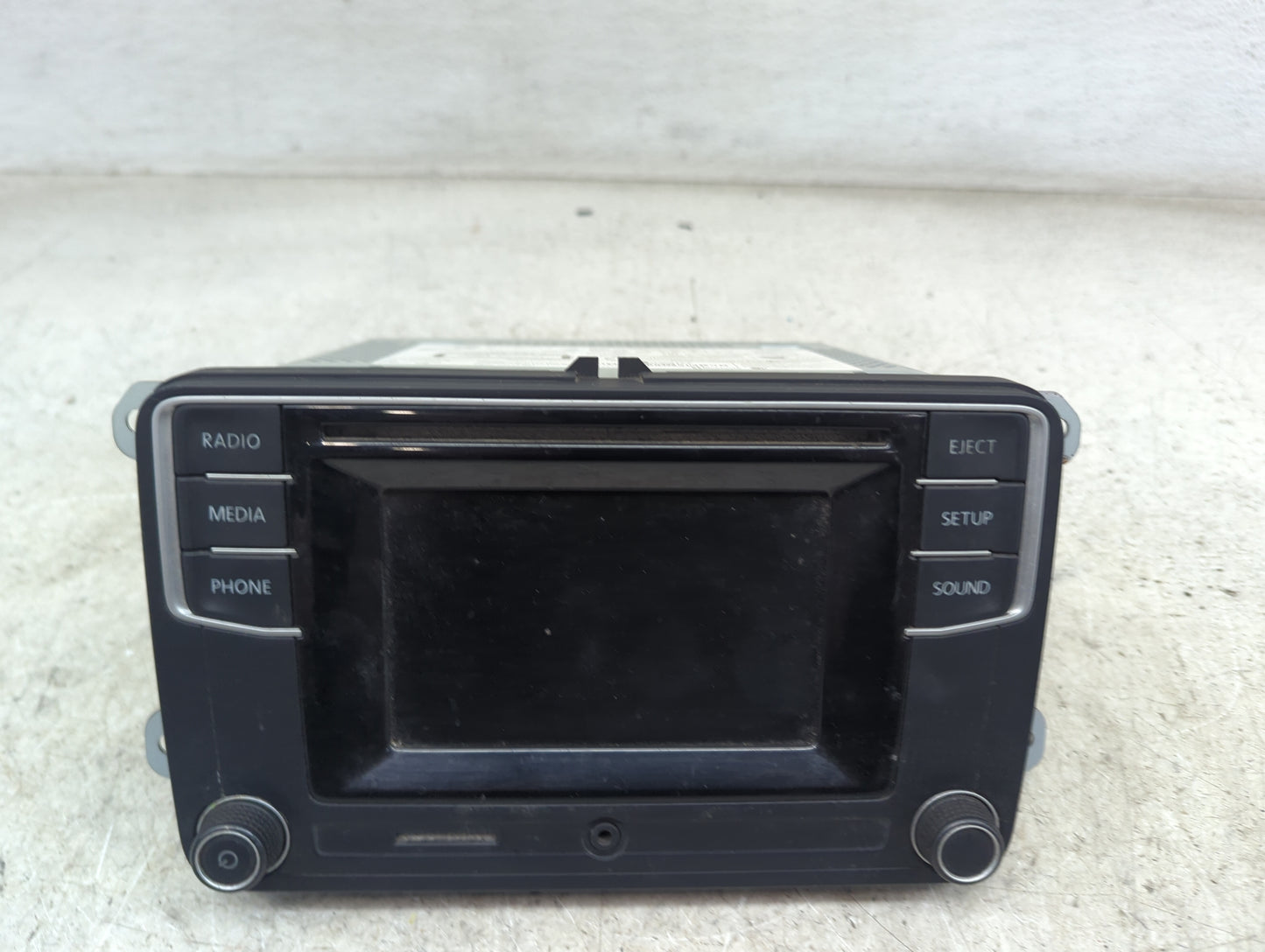 2017 Volkswagen Beetle Radio AM FM Cd Player Receiver Replacement P/N:561035150A L56VW2, WG8-LGK27.09.1600011224 Fits OEM Us