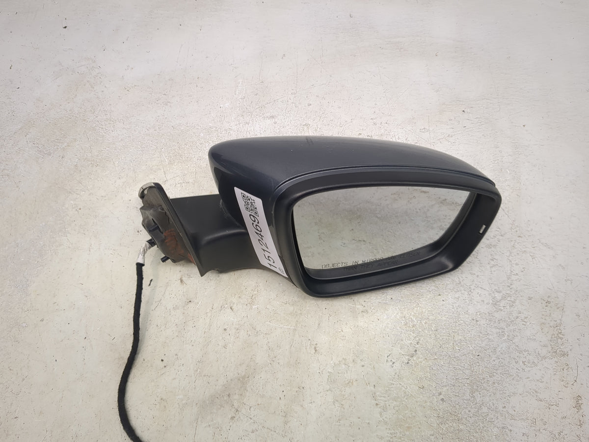 2012-2019 Volkswagen Beetle Passenger Side View Mirror - Right Door Mirror OEM Used - Oemusedautoparts1.com
