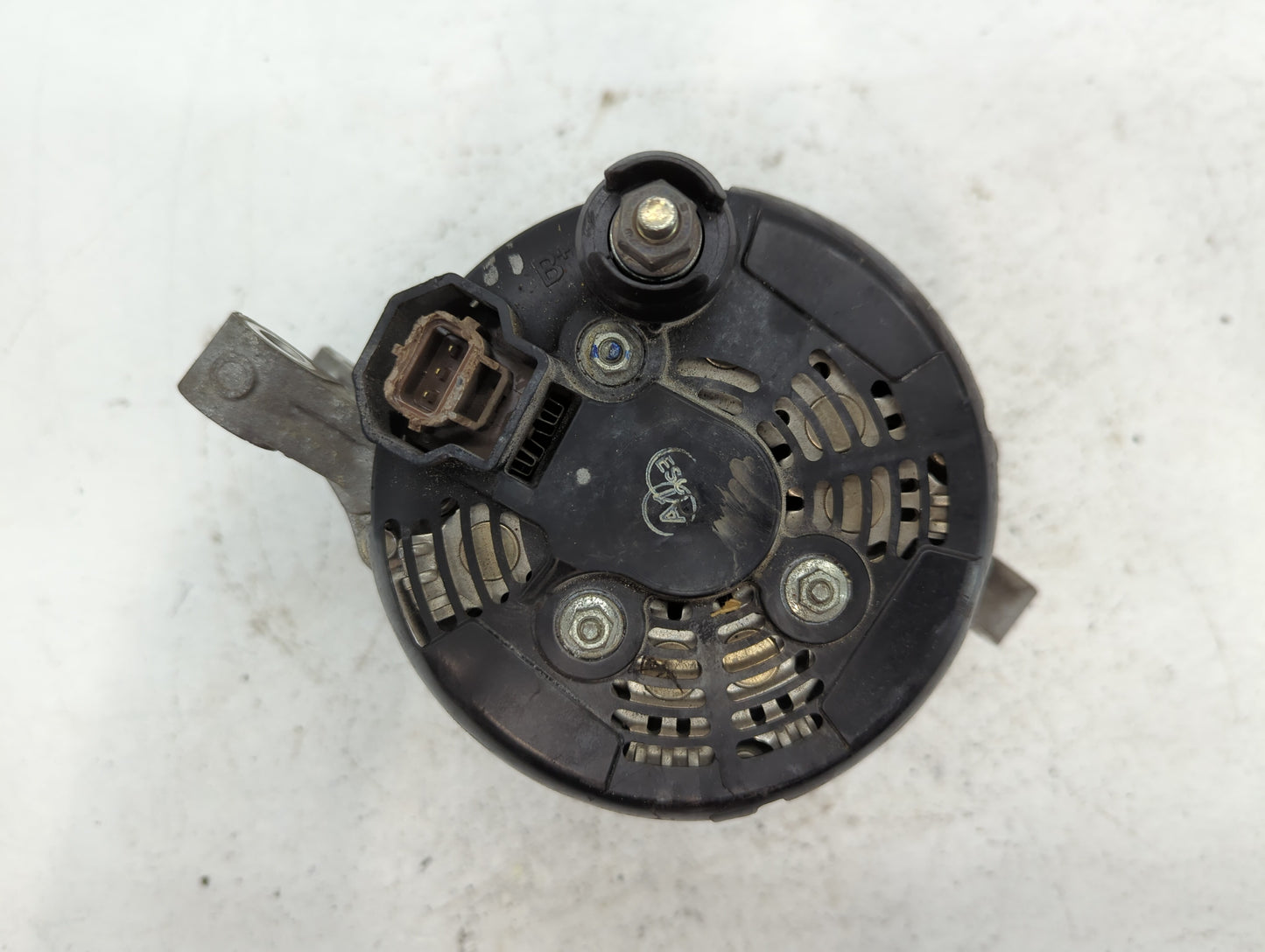 2016-2019 Volkswagen Beetle Alternator Replacement Generator Charging Assembly Engine OEM P/N:G2GT-10300-AA Fits OEM Used Au