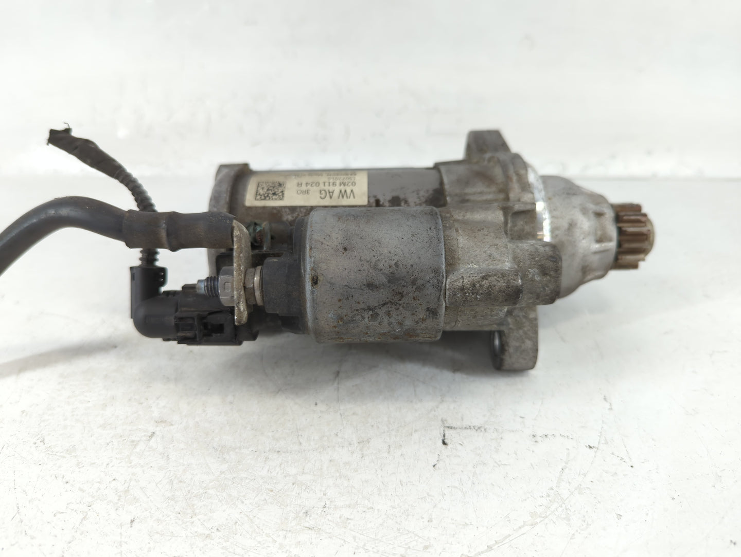 2014-2017 Volkswagen Beetle Car Starter Motor Solenoid OEM P/N:15072016 02M 911 024 R Fits OEM Used Auto Parts - Oemusedauto