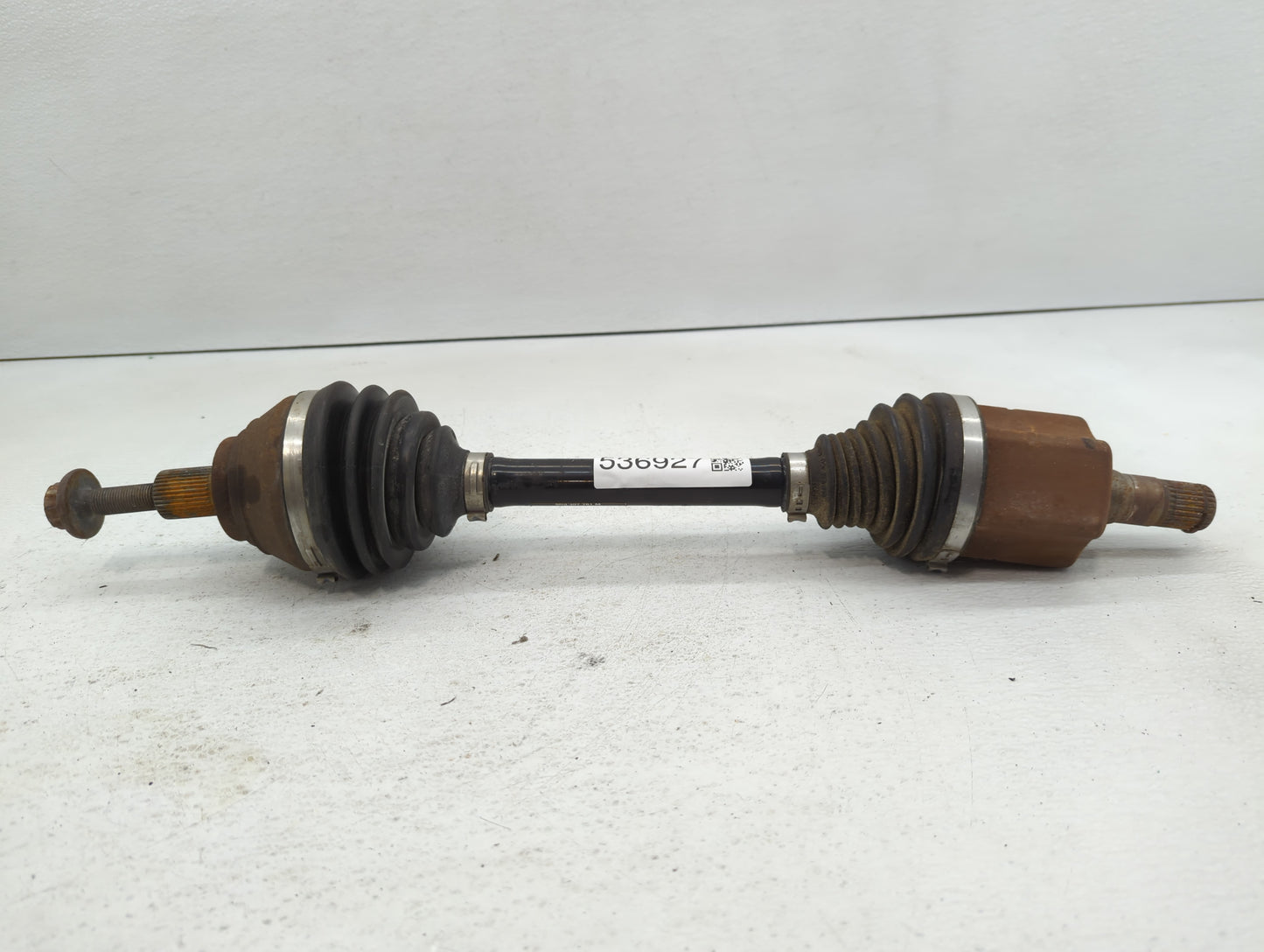 2017 Volkswagen Cc Axle Shaft Front Driver Cv C/v - Oemusedautoparts1.com