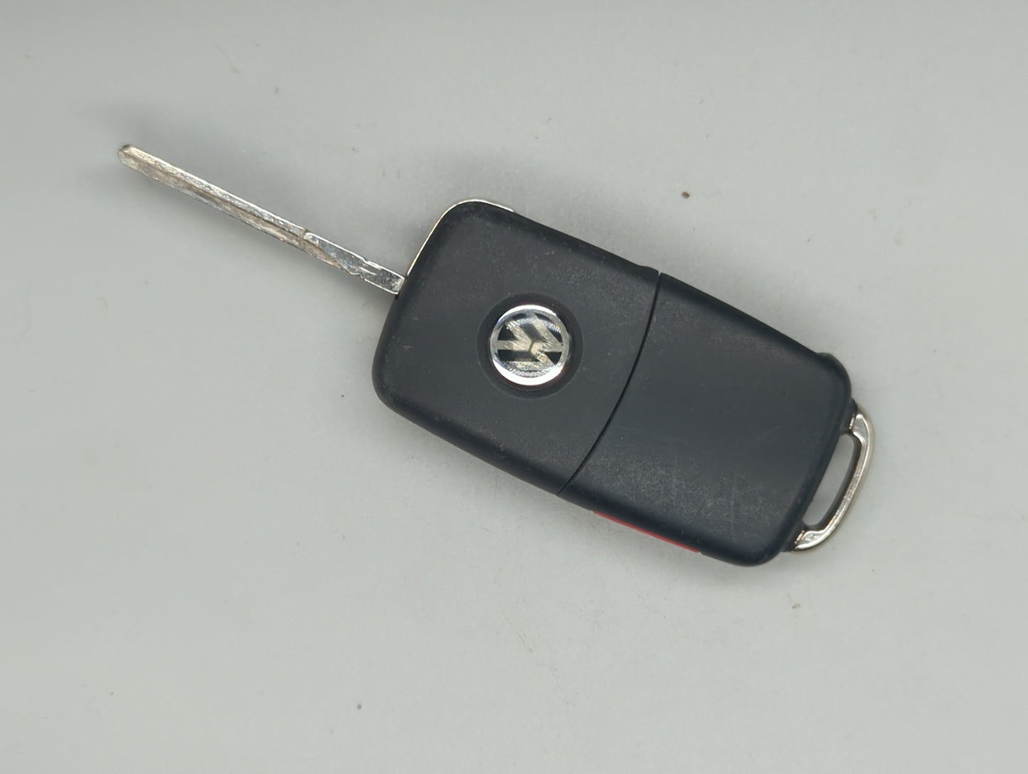 Volkswagen Cc Keyless Entry Remote Fob NBG010206T 5 buttons - Oemusedautoparts1.com
