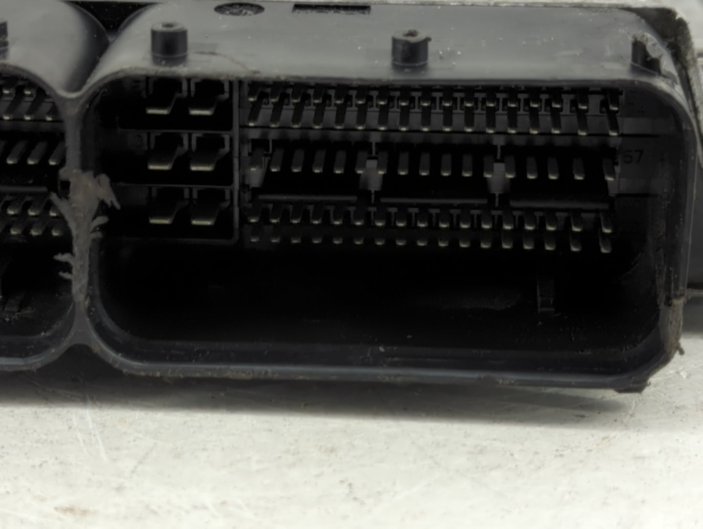 2017 Volkswagen Golf PCM Engine Control Computer ECU ECM PCU OEM P/N:06K907425B Fits OEM Used Auto Parts - Oemusedautoparts1