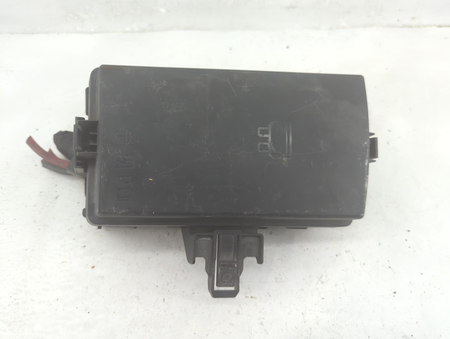 2015-2019 Volkswagen Golf Fusebox Fuse Box Panel Relay Module Fits Fits 2015 2016 2017 2018 2019 2020 2021 2022 OEM Used Aut