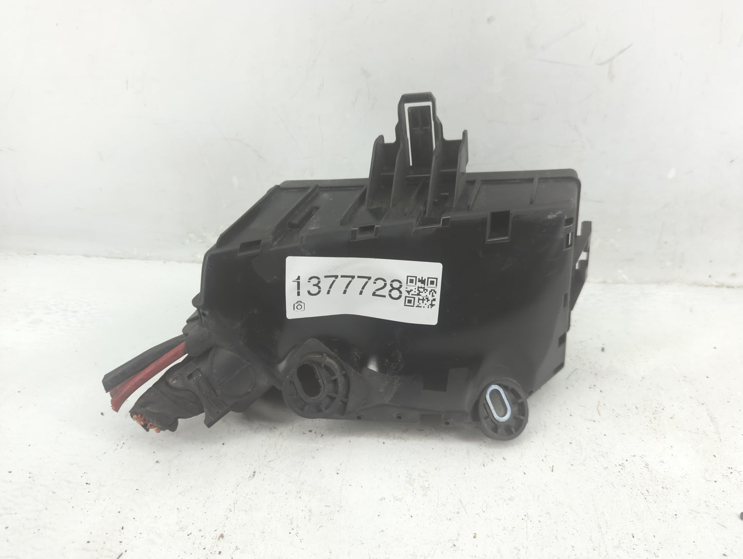 2015-2019 Volkswagen Golf Fusebox Fuse Box Panel Relay Module Fits Fits 2015 2016 2017 2018 2019 2020 2021 2022 OEM Used Aut