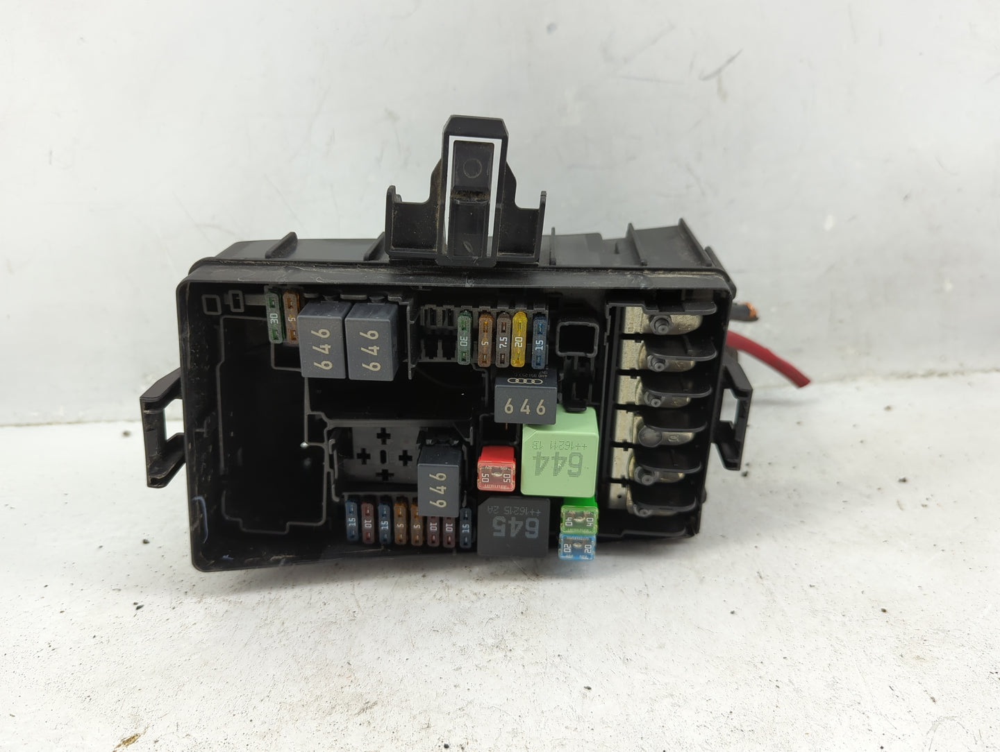 2015-2019 Volkswagen Golf Fusebox Fuse Box Panel Relay Module P/N:5Q0 907 361 D Fits Fits 2015 2016 2017 2018 2019 2020 2021
