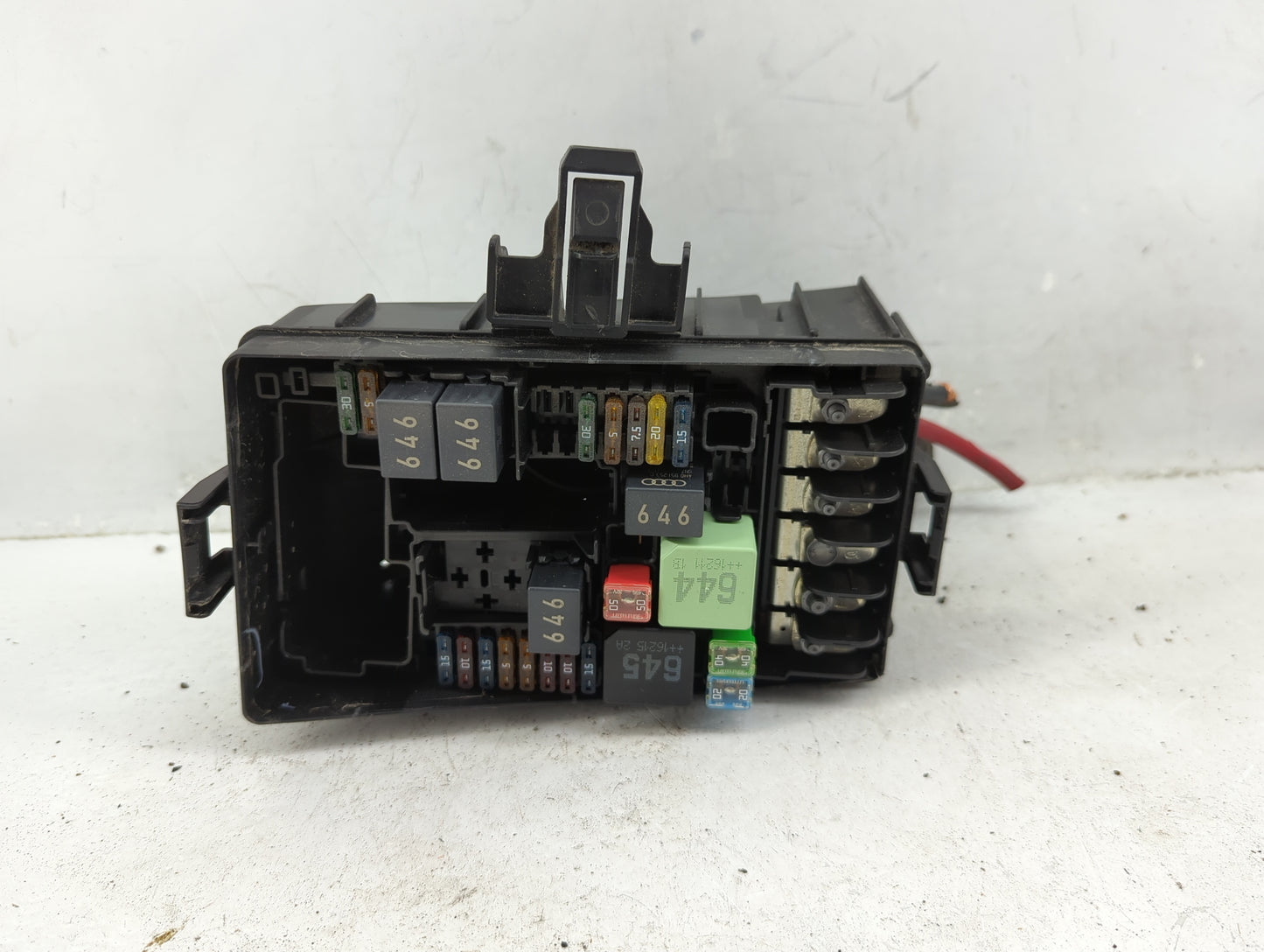 2015-2019 Volkswagen Golf Fusebox Fuse Box Panel Relay Module P/N:5Q0 907 361 D Fits Fits 2015 2016 2017 2018 2019 2020 2021