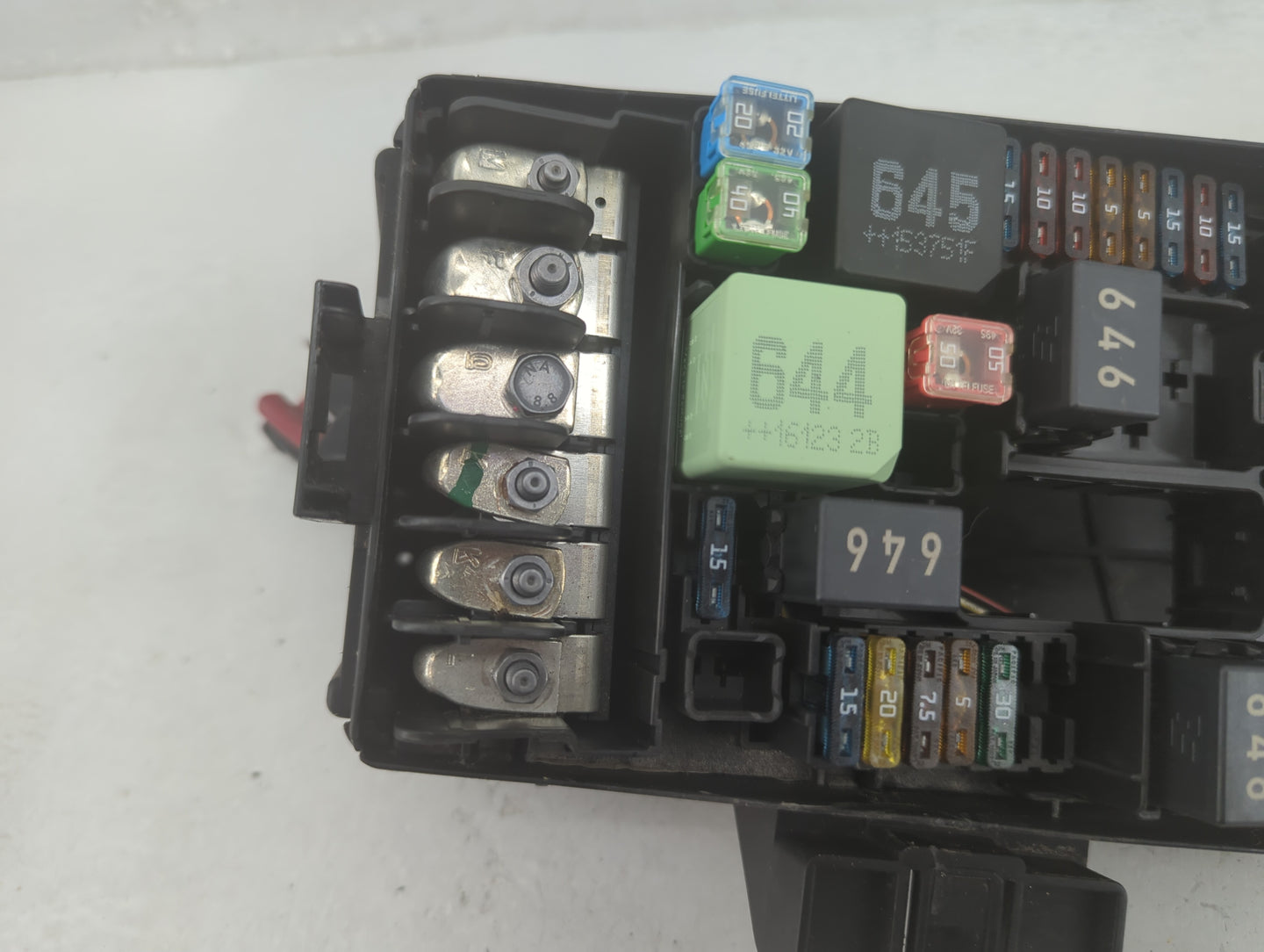 2015-2017 Volkswagen Golf Fusebox Fuse Box Panel Relay Module P/N:5Q0 907 361 D Fits Fits 2015 2016 2017 OEM Used Auto Parts