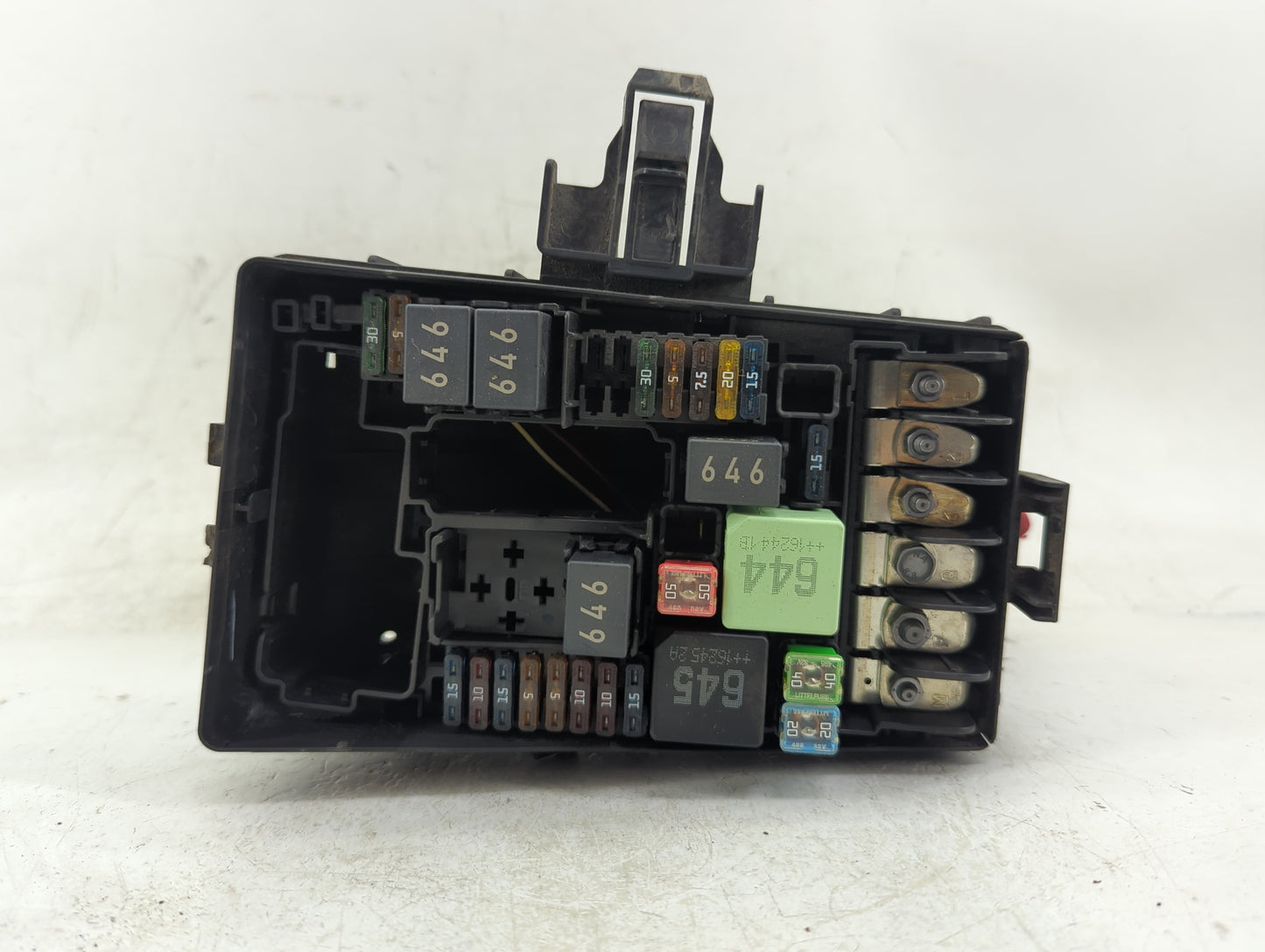 2015-2017 Volkswagen Golf Fusebox Fuse Box Panel Relay Module P/N:5Q0.907.361.D Fits Fits 2015 2016 2017 OEM Used Auto Parts