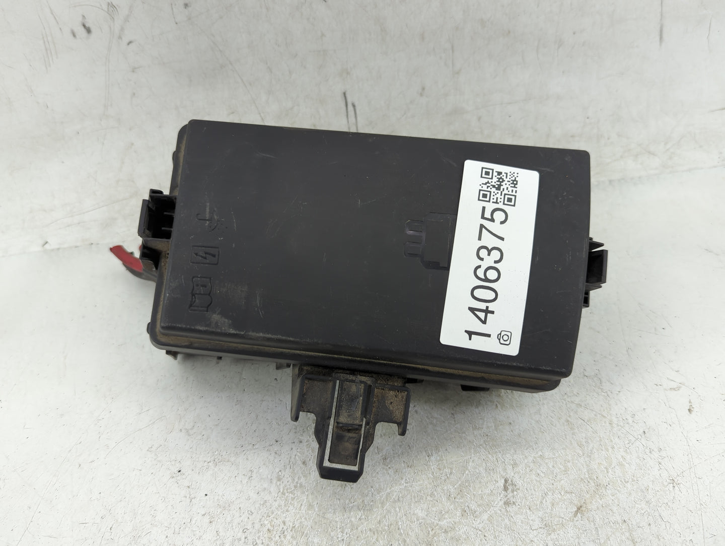2015-2019 Volkswagen Golf Fusebox Fuse Box Panel Relay Module P/N:5Q0.907.361.D Fits Fits 2015 2016 2017 2018 2019 2020 2021