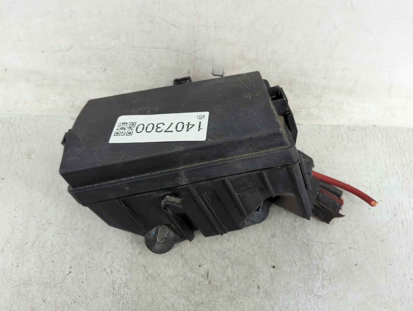 2015-2017 Volkswagen Golf Fusebox Fuse Box Panel Relay Module P/N:5Q0.907.361.D Fits Fits 2015 2016 2017 OEM Used Auto Parts