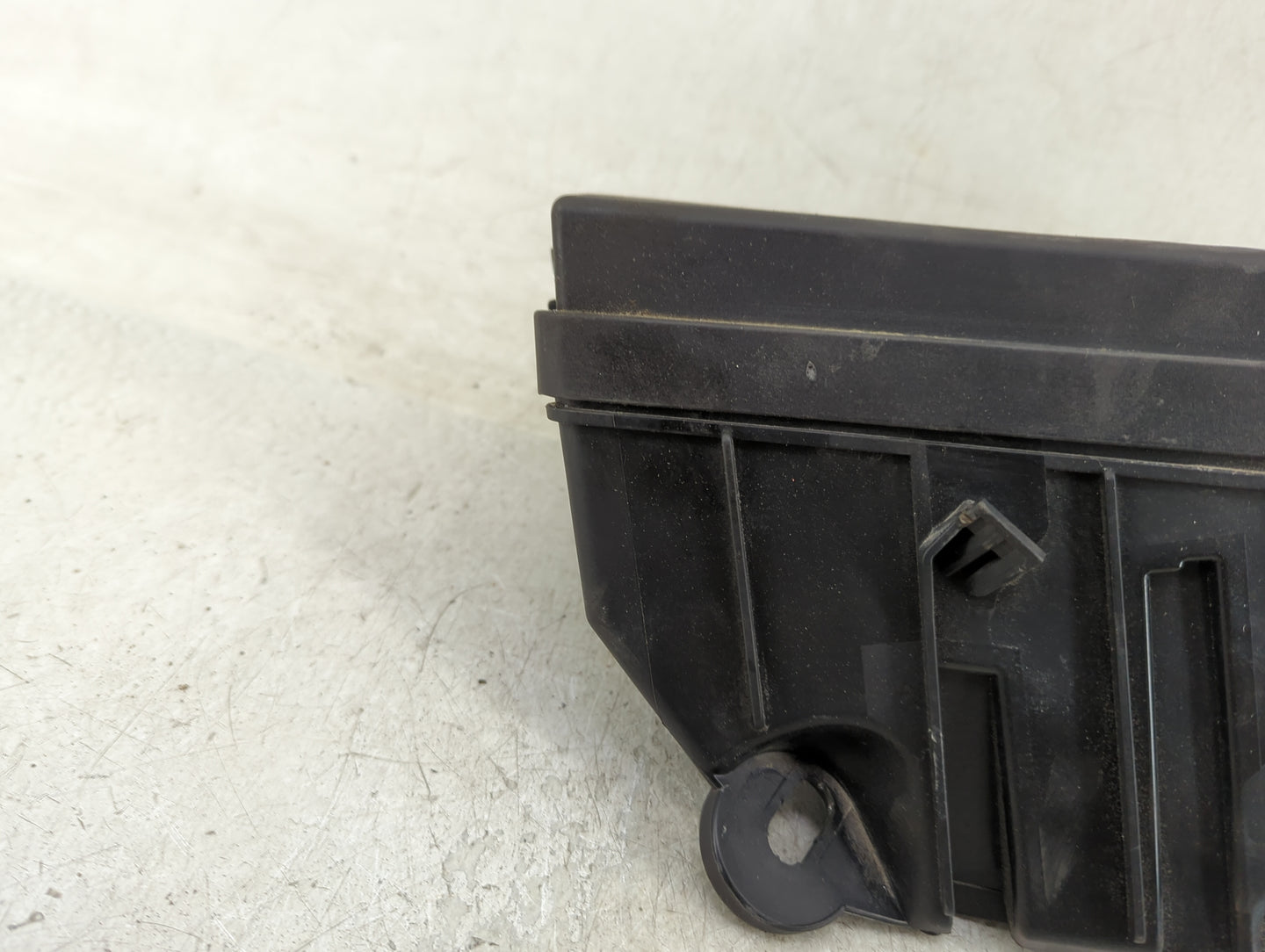 2015-2017 Volkswagen Golf Fusebox Fuse Box Panel Relay Module P/N:5Q0937132D Fits Fits 2015 2016 2017 OEM Used Auto Parts - 