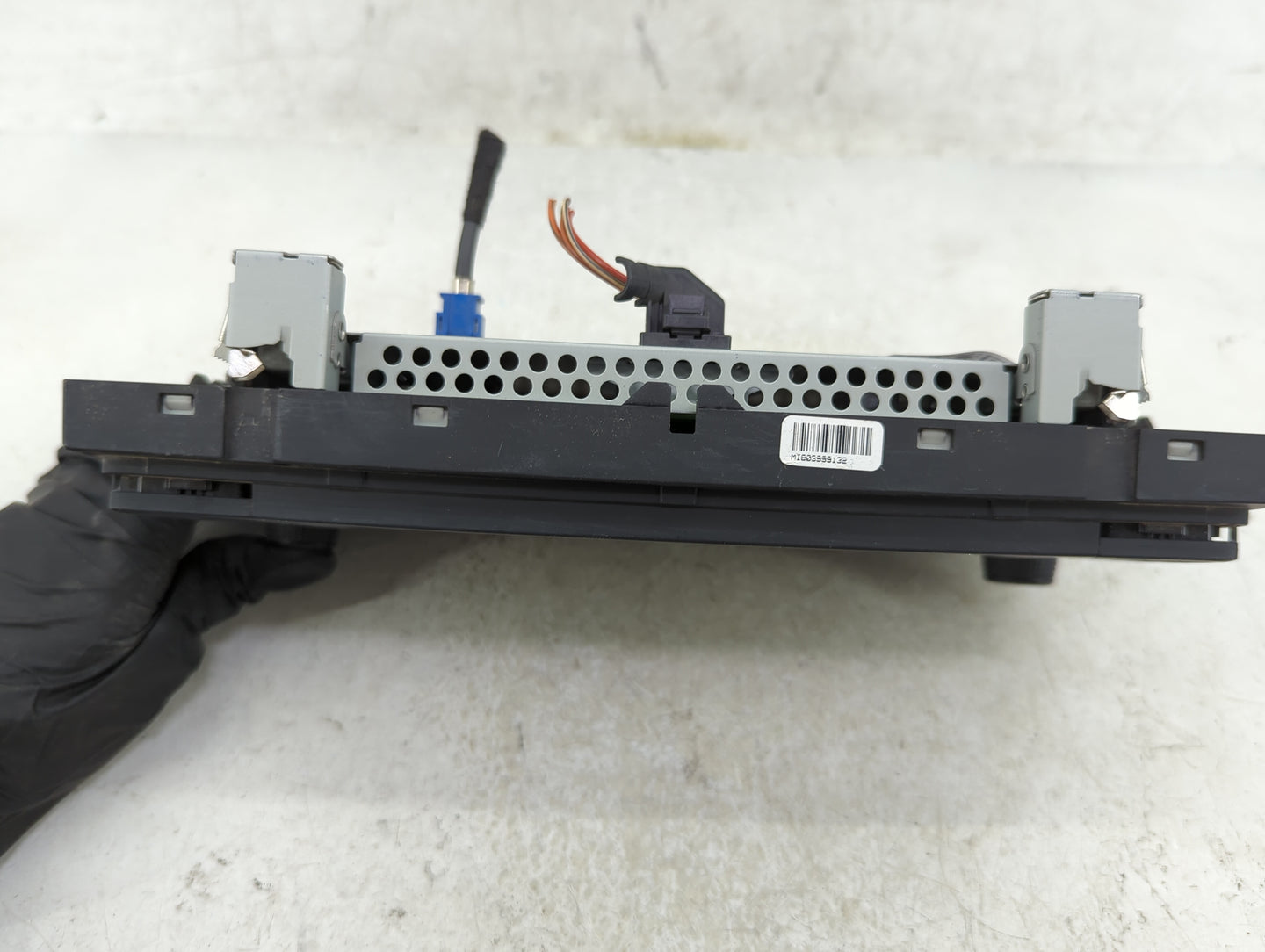 2016-2017 Volkswagen Golf Radio AM FM Cd Player Receiver Replacement P/N:3G0 919 605 H Fits Fits 2016 2017 OEM Used Auto Par