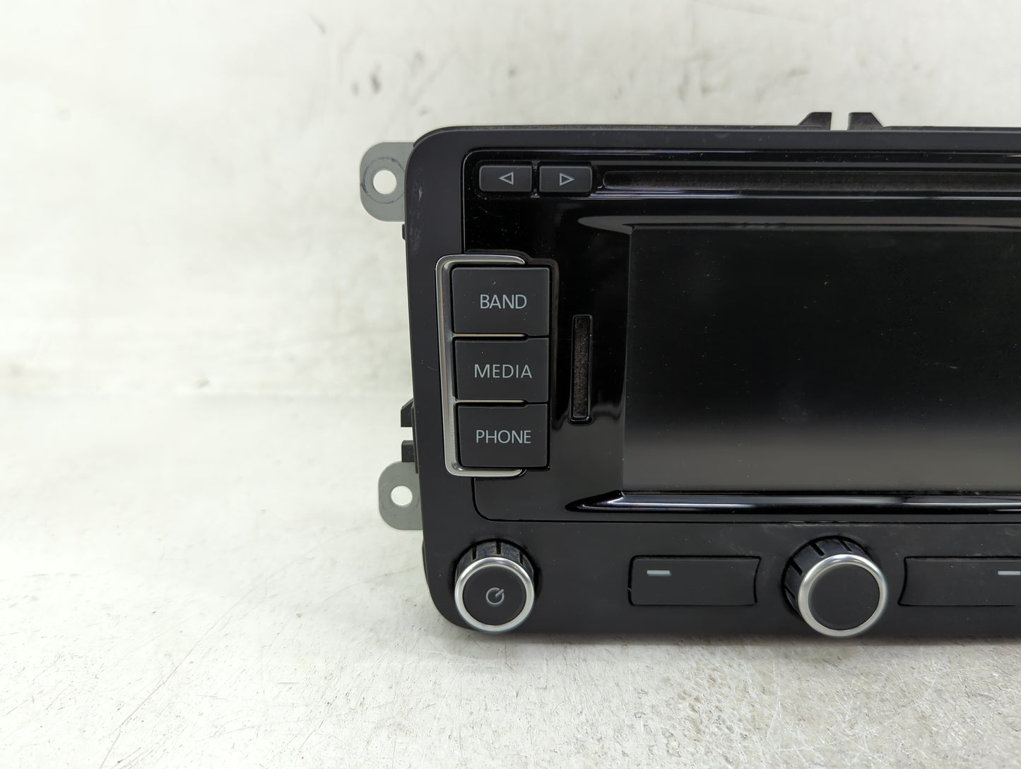 2016-2017 Volkswagen Golf Radio AM FM Cd Player Receiver Replacement P/N:1K0035274D Fits Fits 2016 2017 OEM Used Auto Parts 