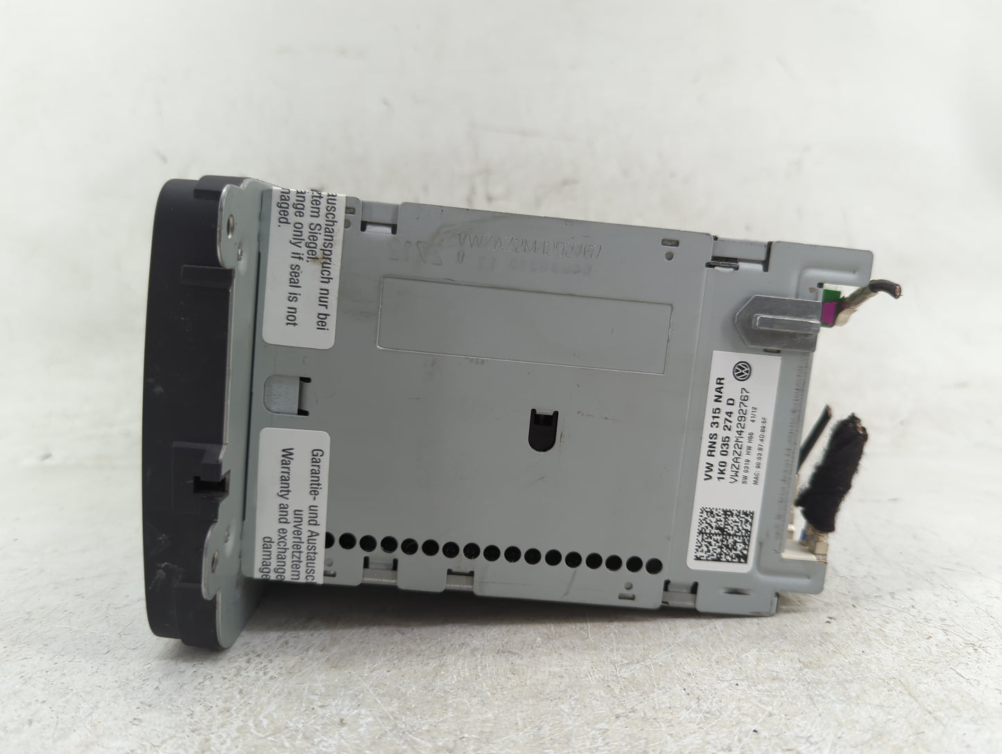 2016-2017 Volkswagen Golf Radio AM FM Cd Player Receiver Replacement P/N:1K0035274D Fits Fits 2016 2017 OEM Used Auto Parts 