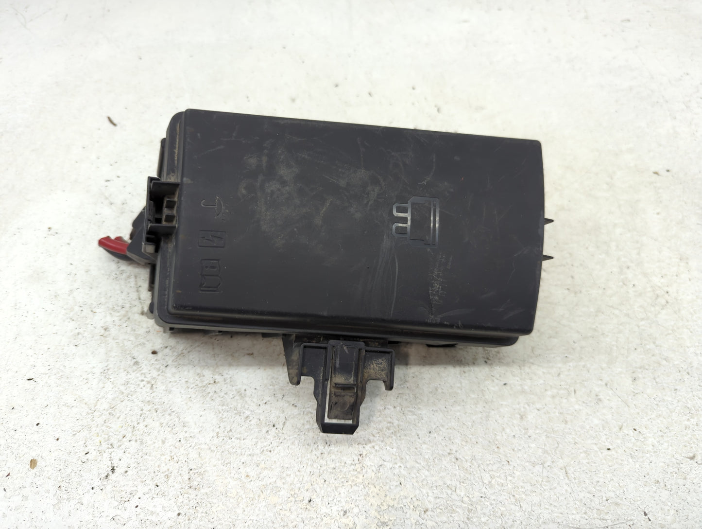 2015-2019 Volkswagen Golf Fusebox Fuse Box Panel Relay Module Fits Fits 2015 2016 2017 2018 2019 2020 2021 2022 OEM Used Aut