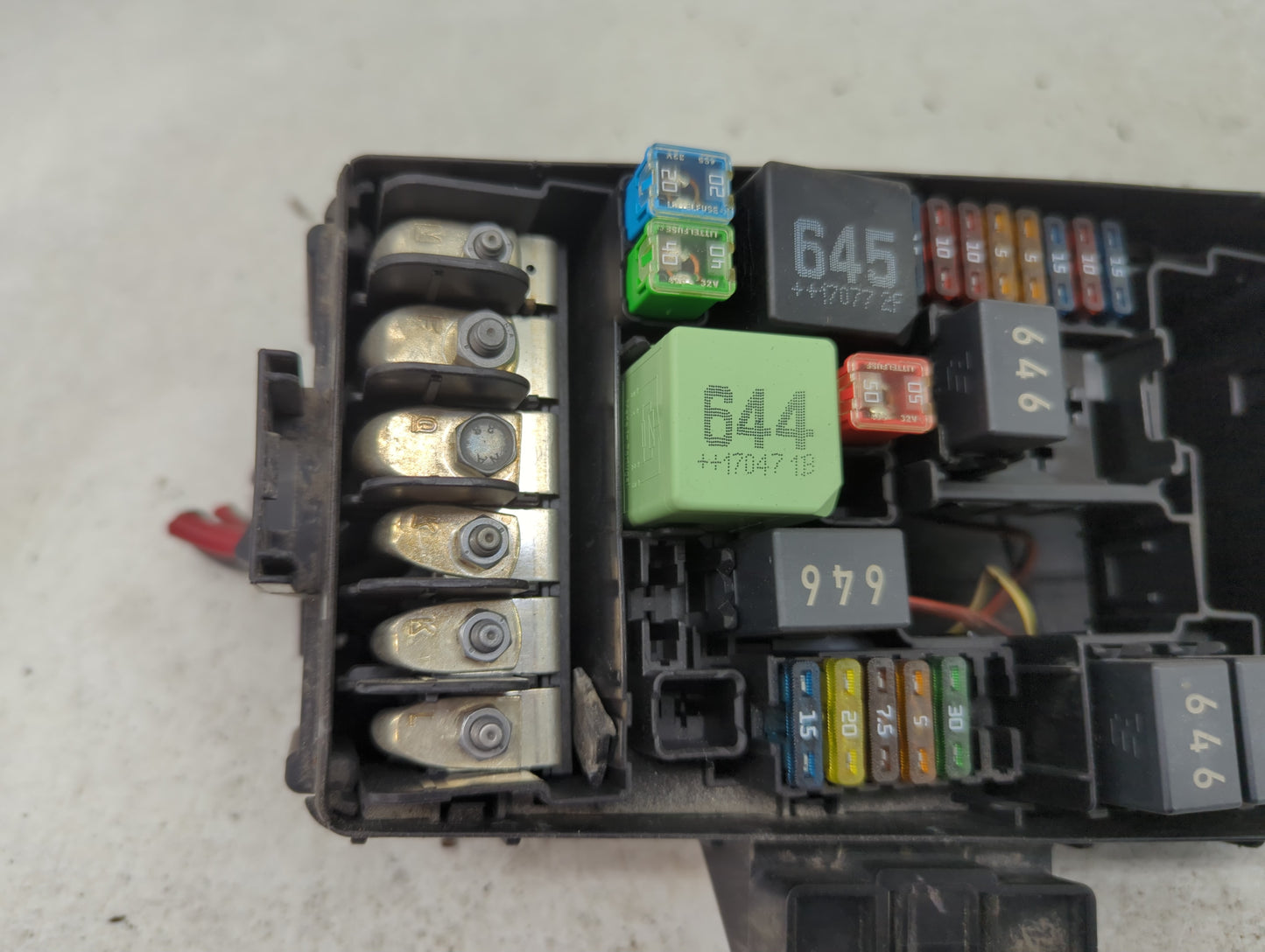 2015-2019 Volkswagen Golf Fusebox Fuse Box Panel Relay Module Fits Fits 2015 2016 2017 2018 2019 2020 2021 2022 OEM Used Aut