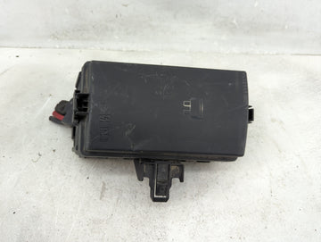 2015-2017 Volkswagen Golf Fusebox Fuse Box Panel Relay Module Fits Fits 2015 2016 2017 OEM Used Auto Parts - Oemusedautopart